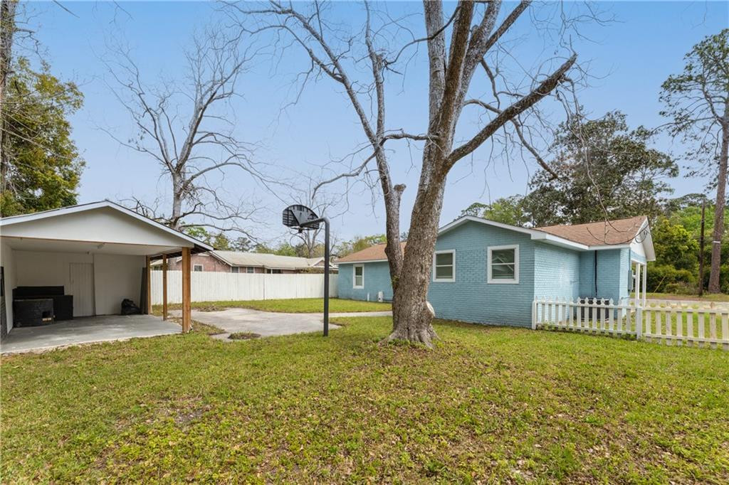 619 Oakwood Ave