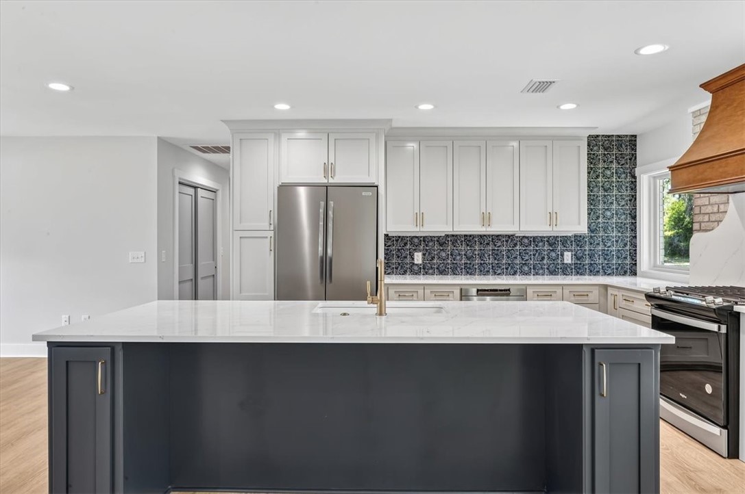 279 King Cotton Road