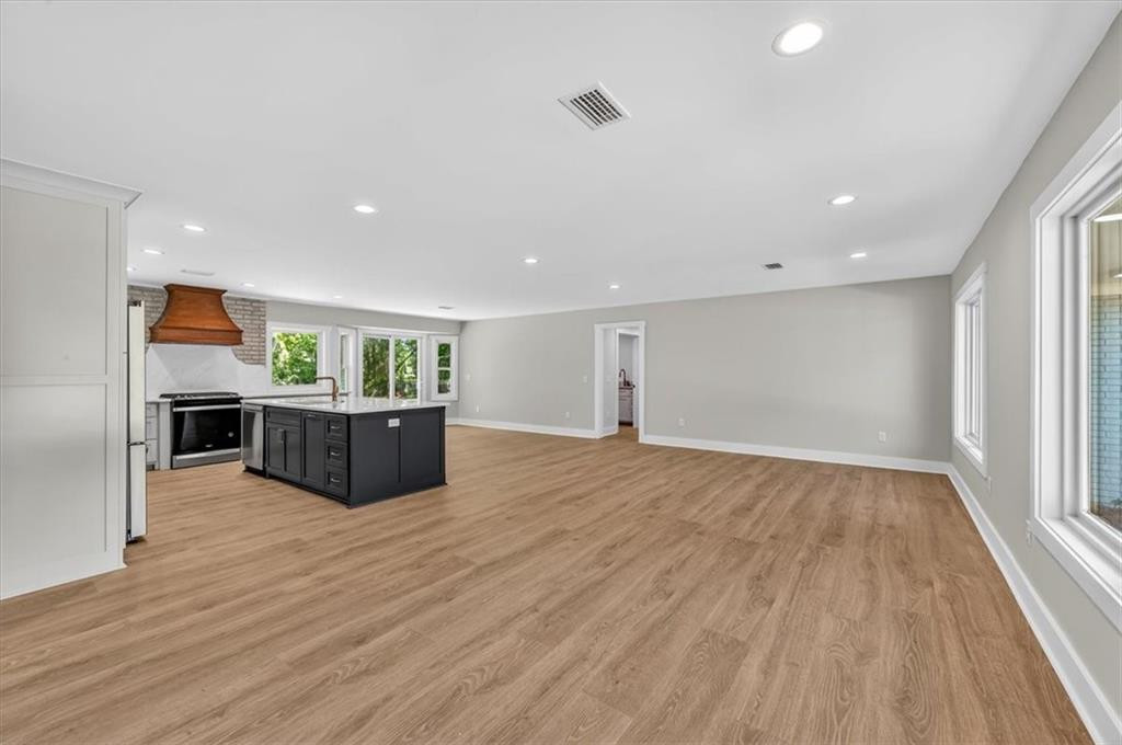279 King Cotton Road