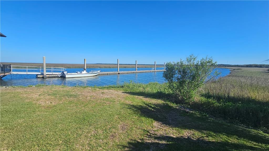 58 Ocean Breeze Blvd SE