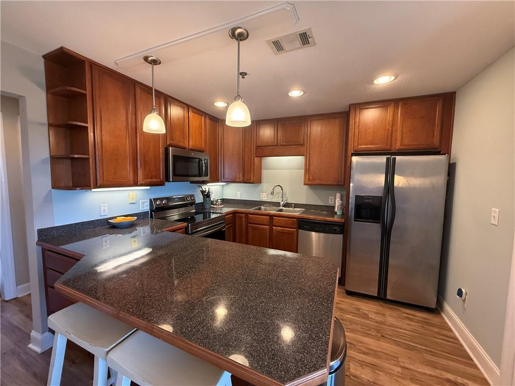91 Screven Street B103