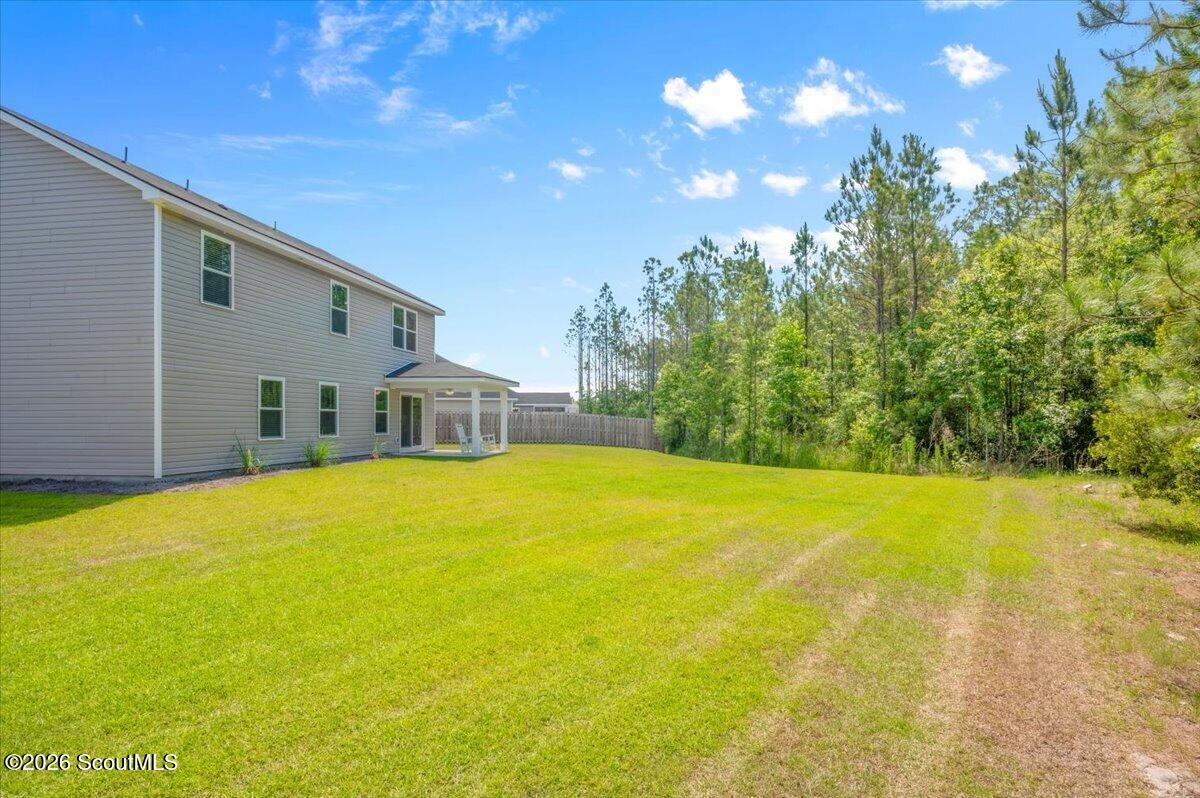 10050 Woodland Cove