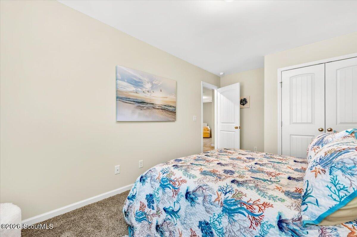 10050 Woodland Cove