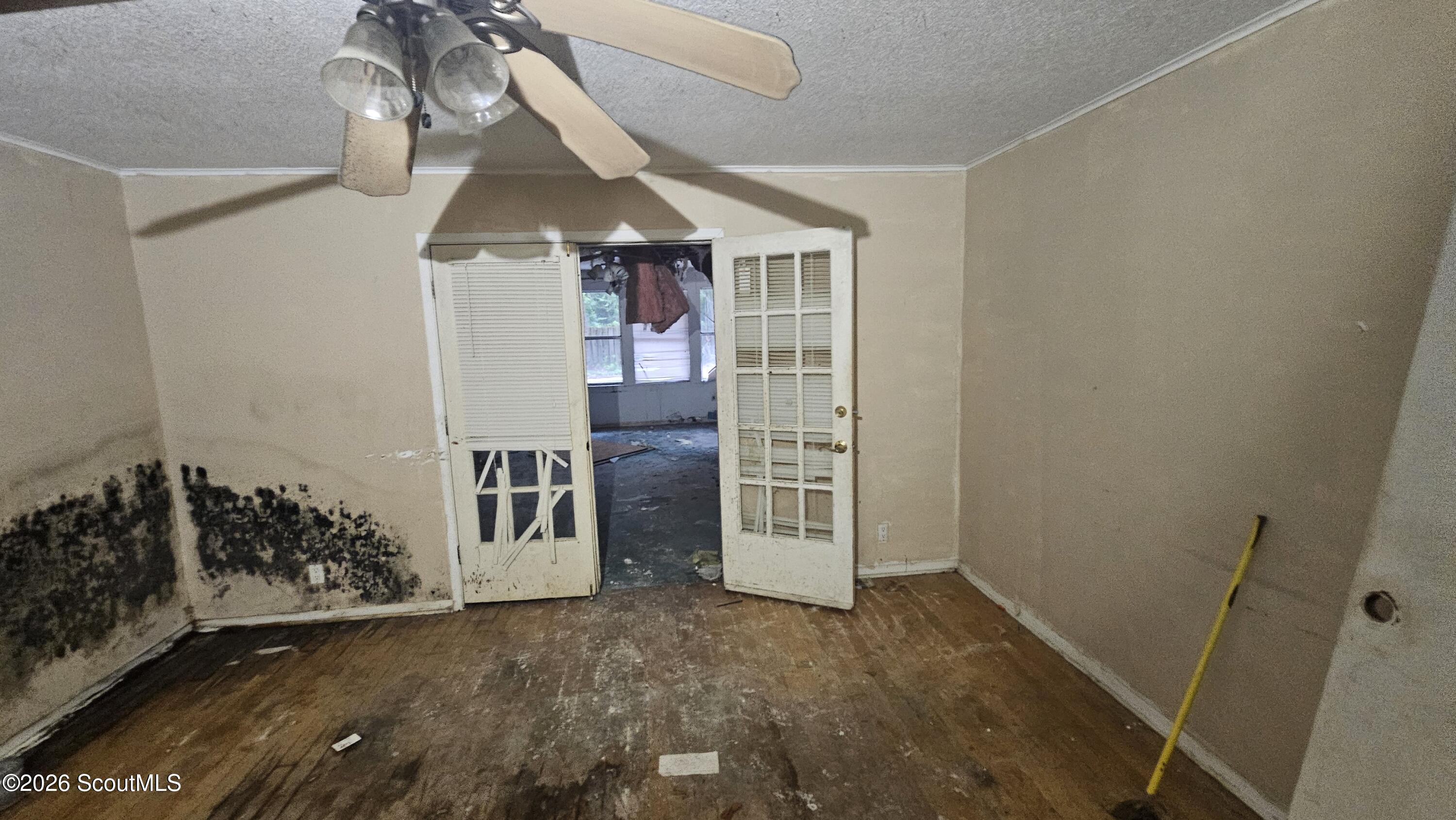 77 Hornet Drive