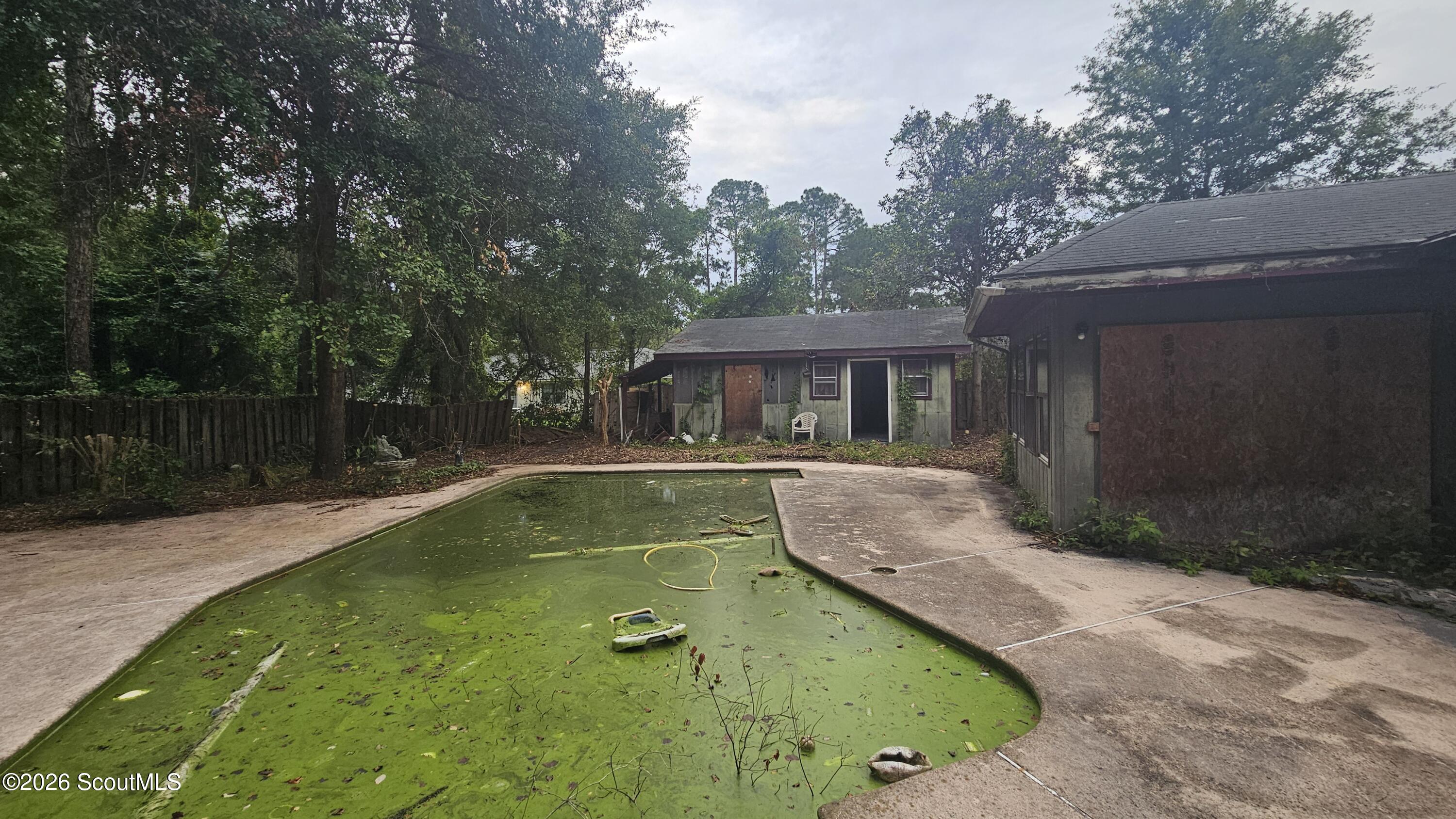 77 Hornet Drive