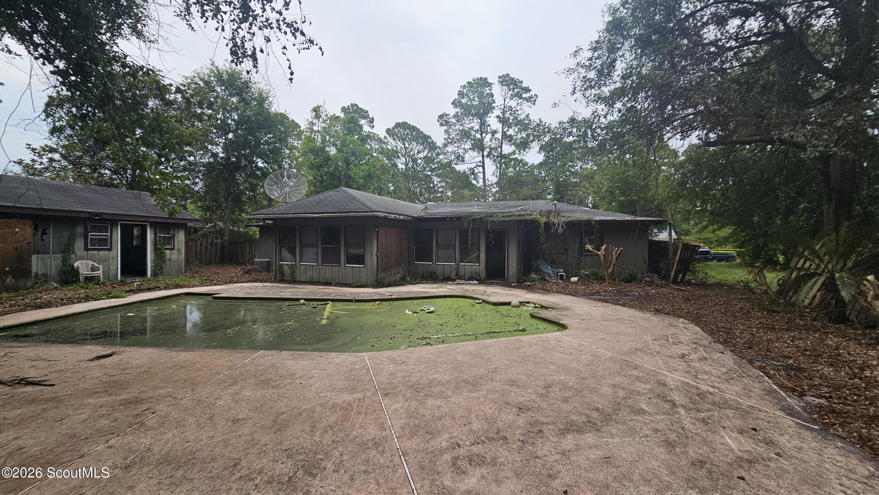 77 Hornet Drive