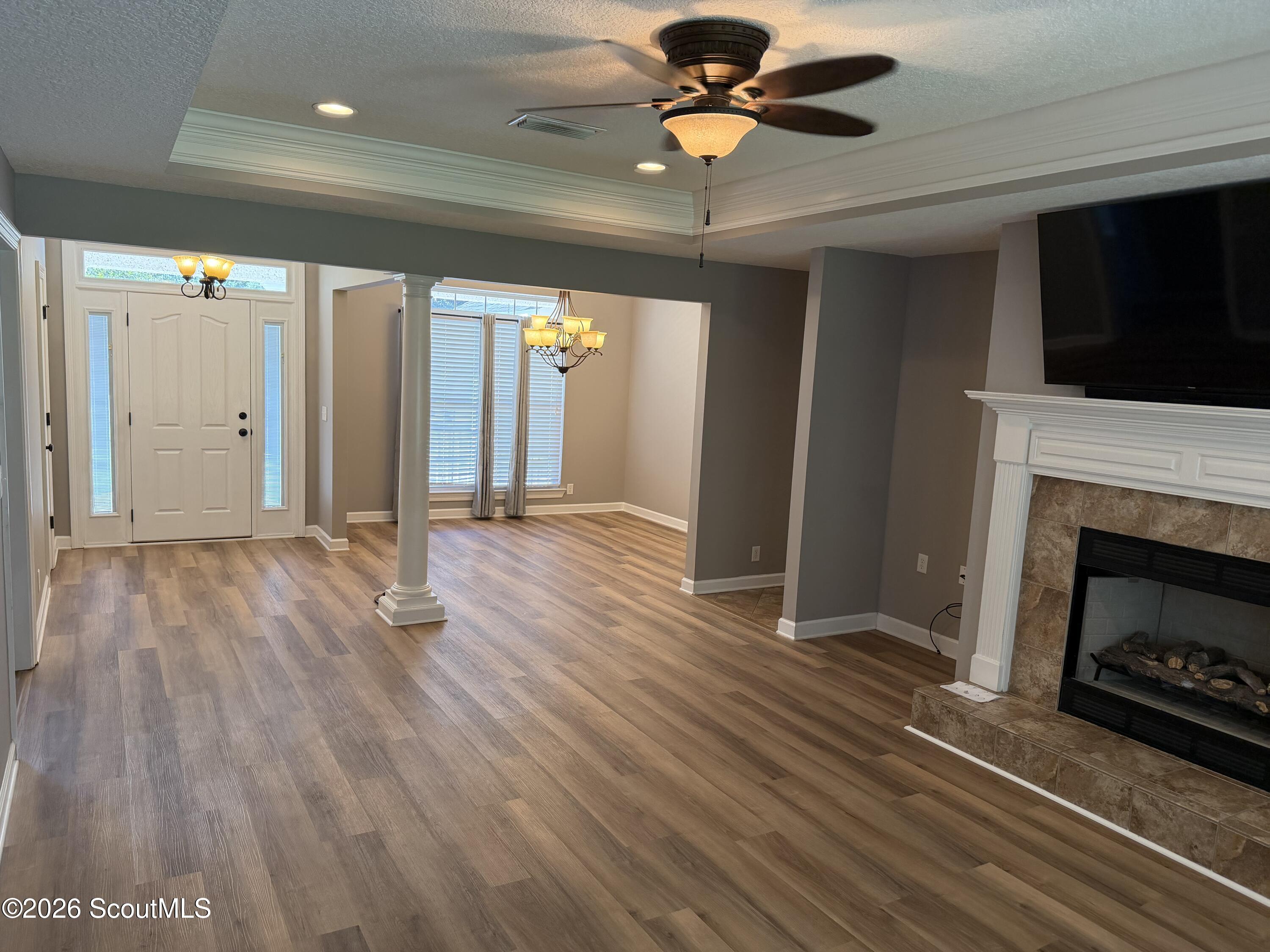 212 Autumn Ridge Court