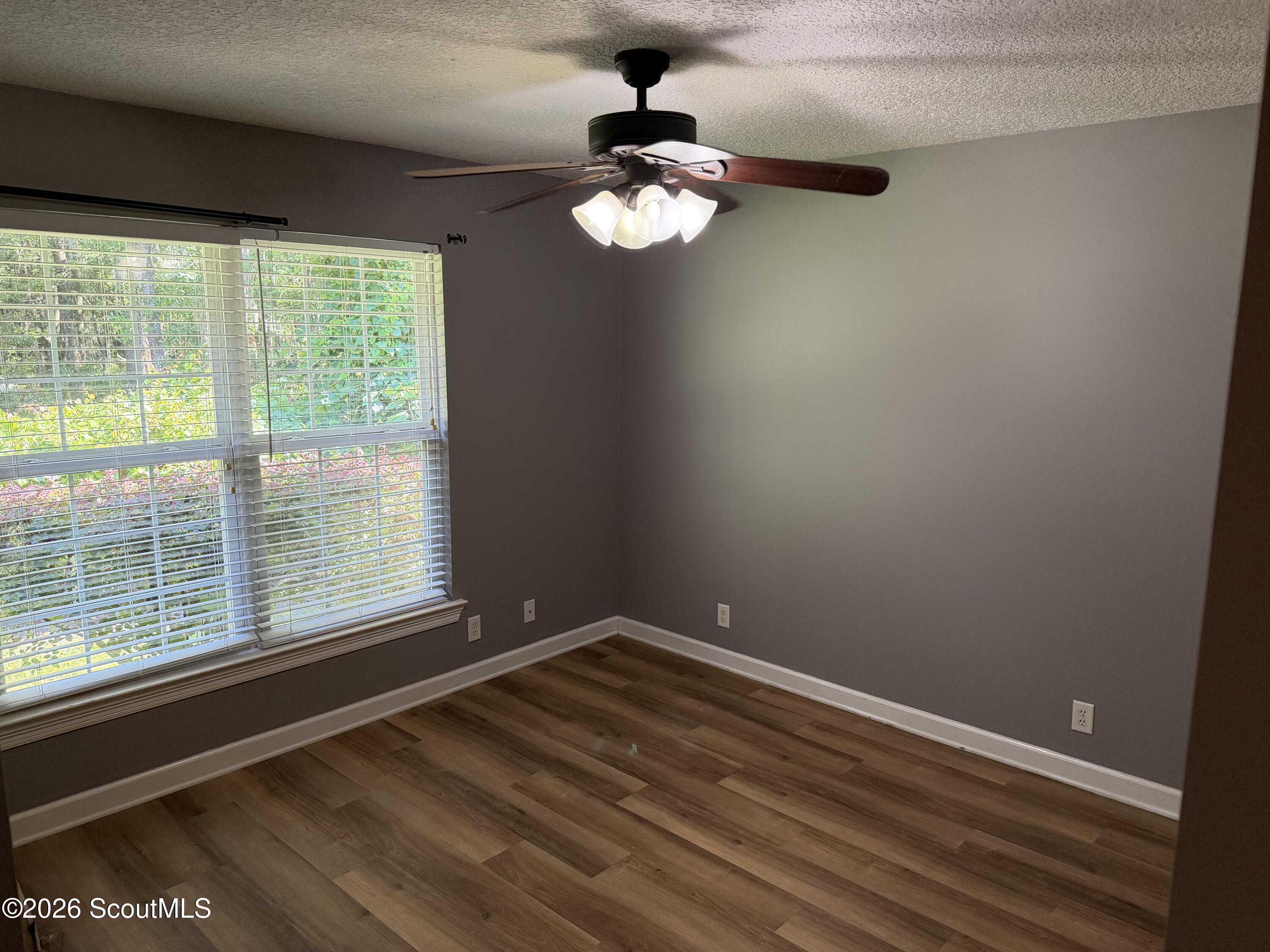 212 Autumn Ridge Court