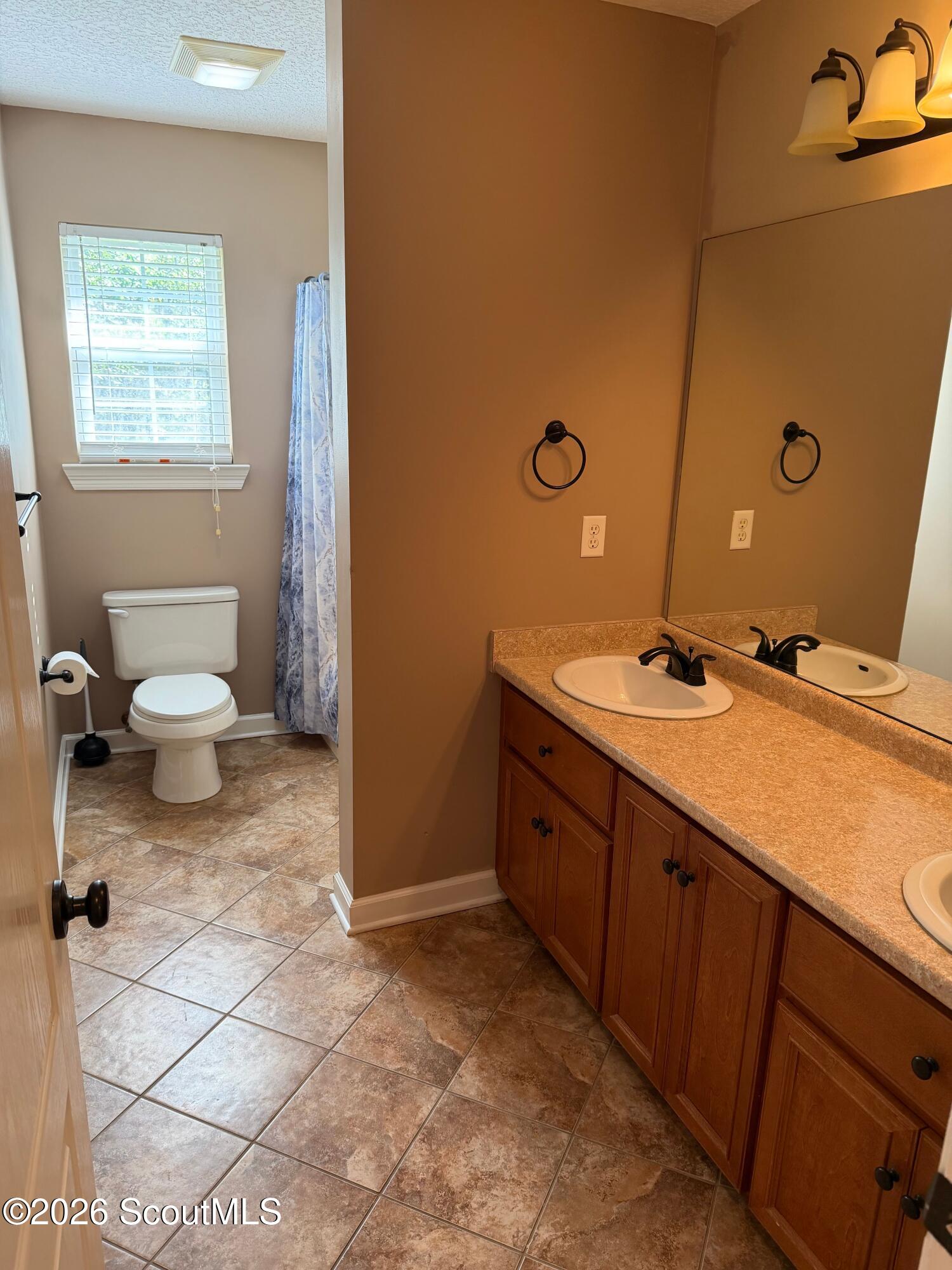 212 Autumn Ridge Court