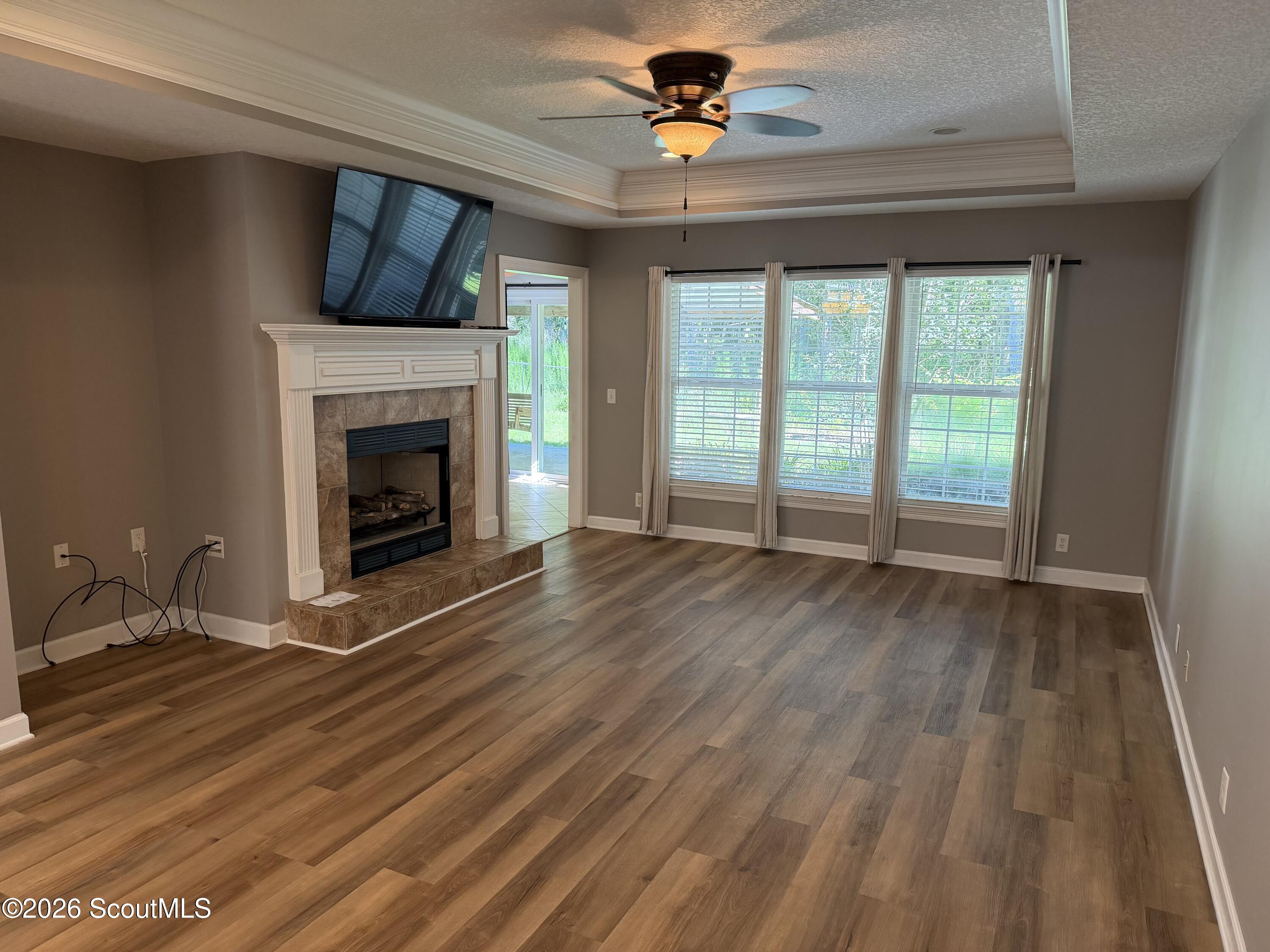 212 Autumn Ridge Court