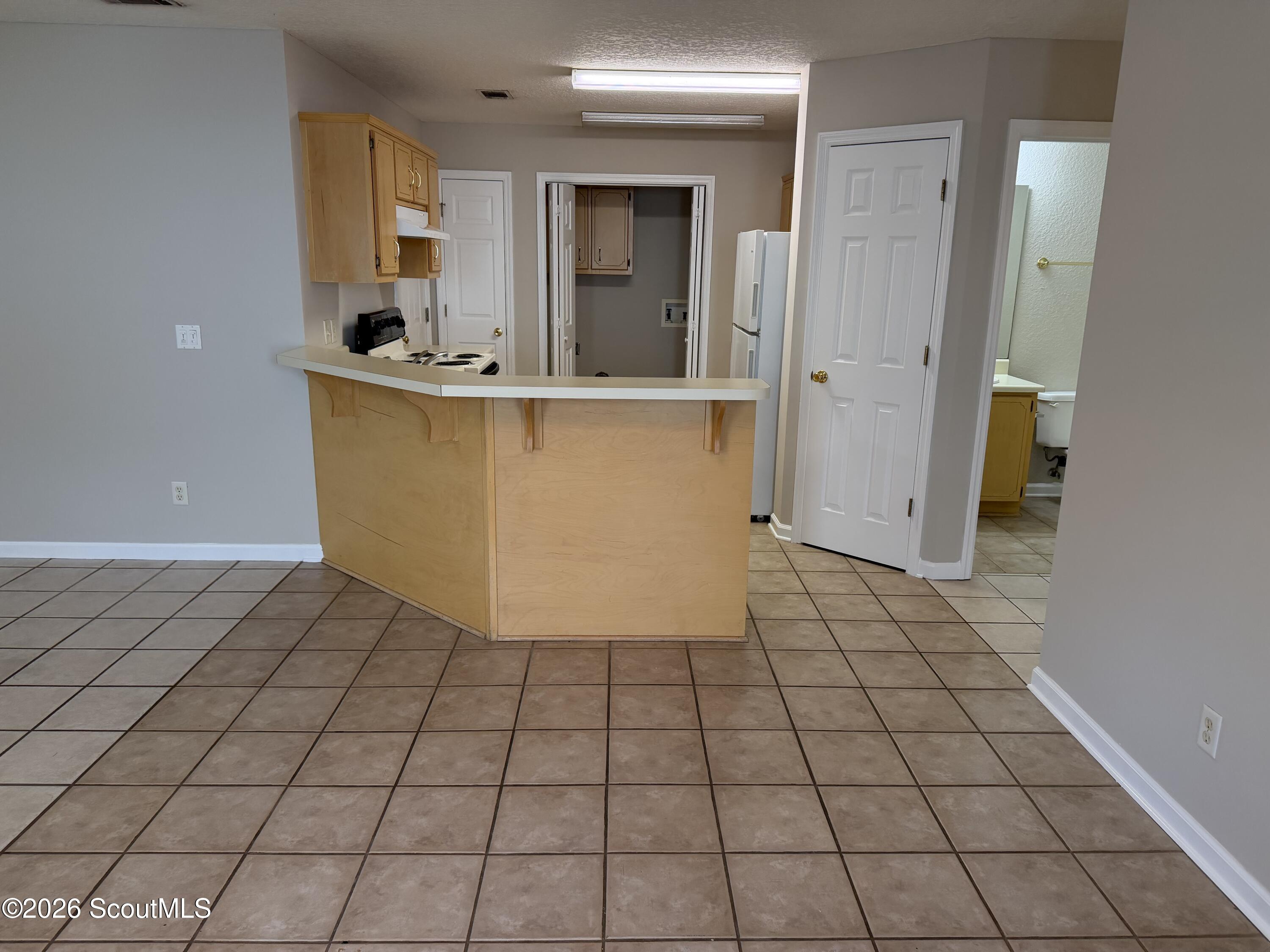 302 Windridge Drive