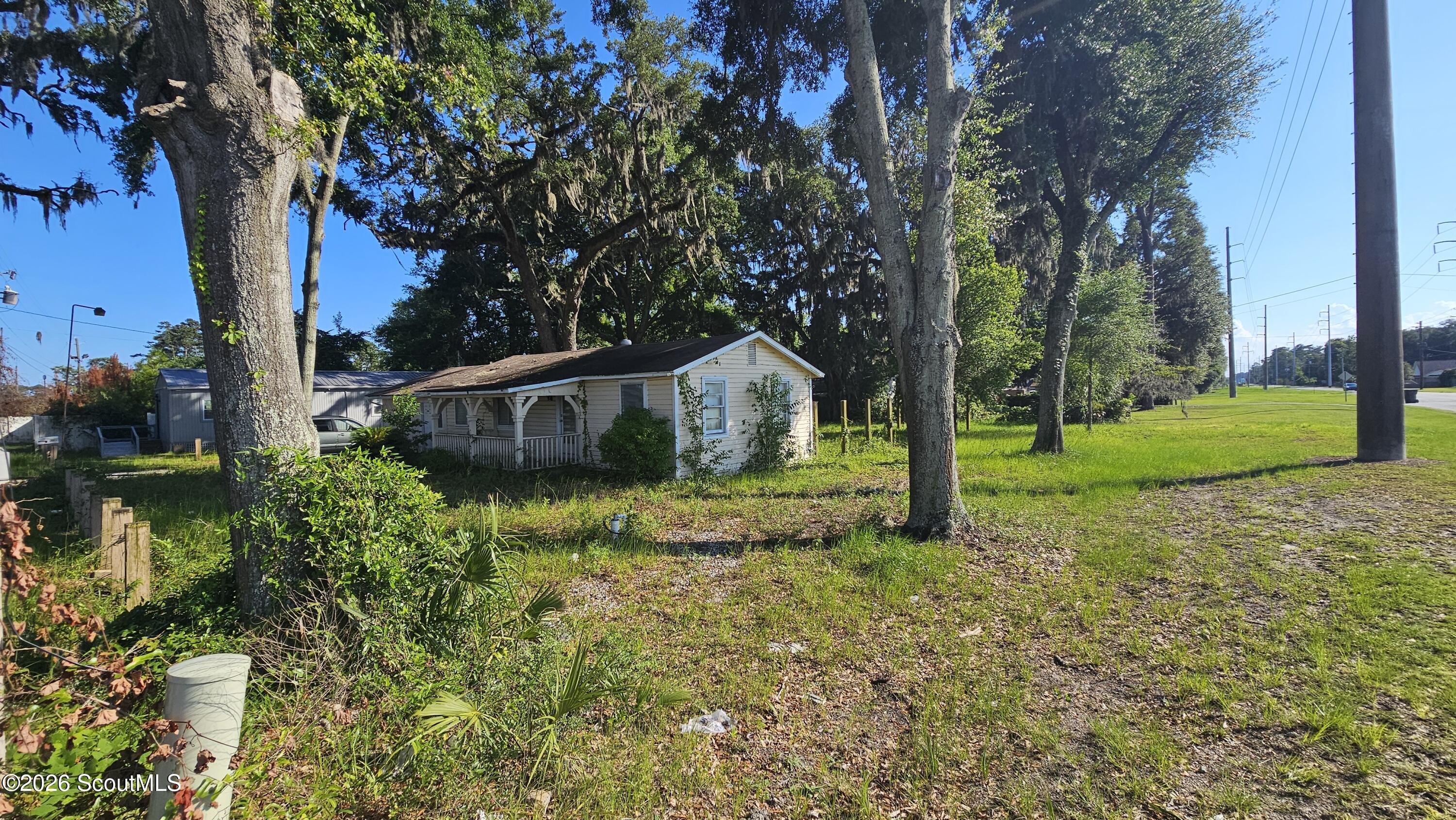201 Lucian Street