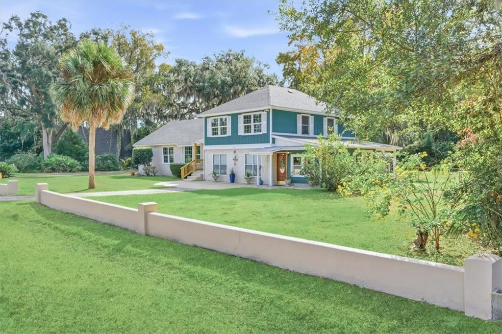 230 Yacht Road