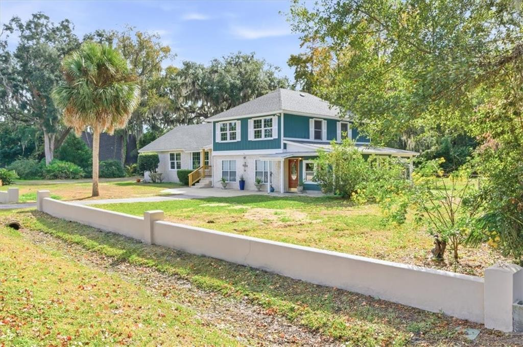 230 Yacht Road