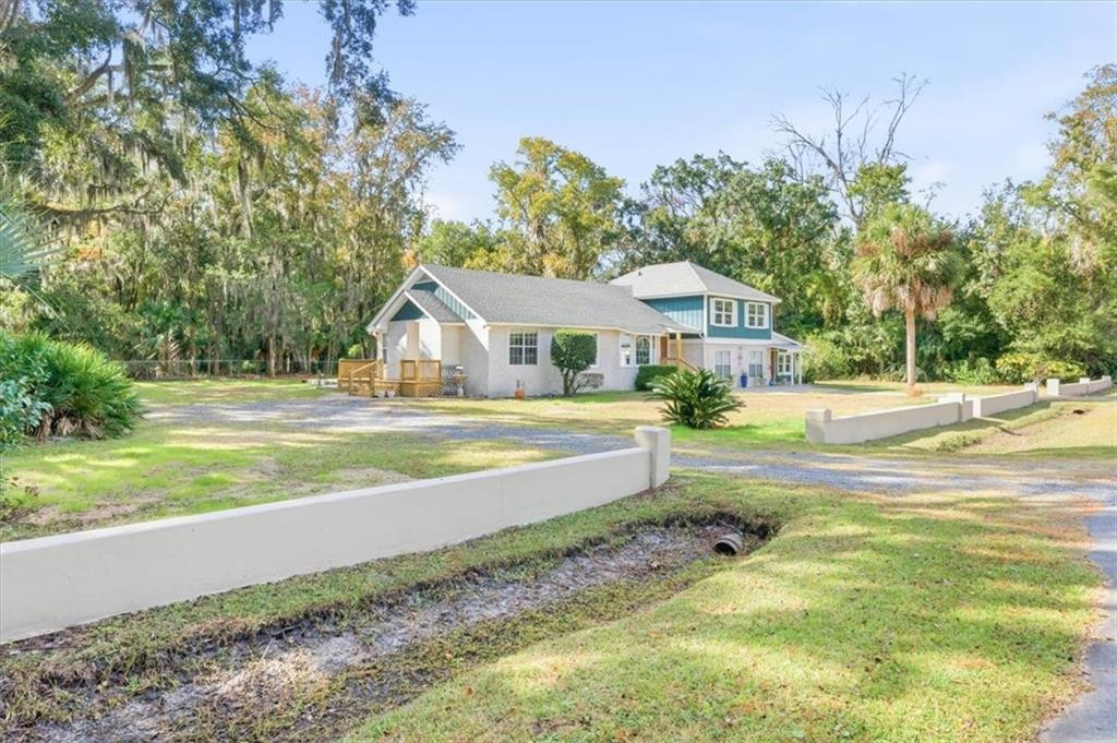 230 Yacht Road