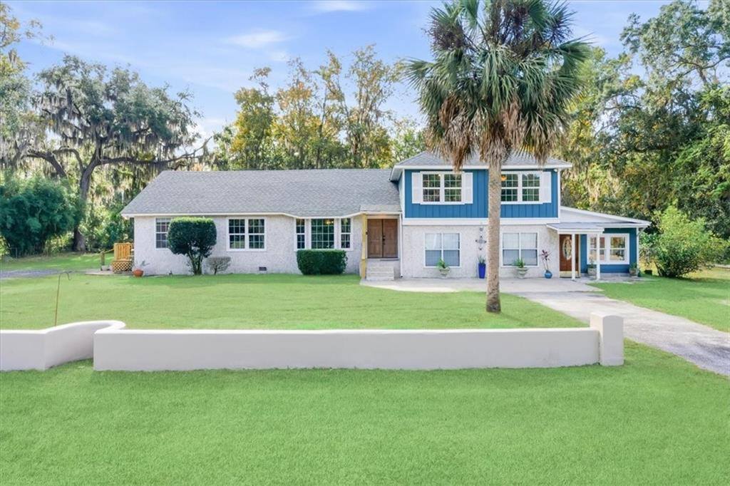 230 Yacht Road