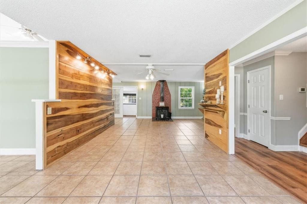 230 Yacht Road