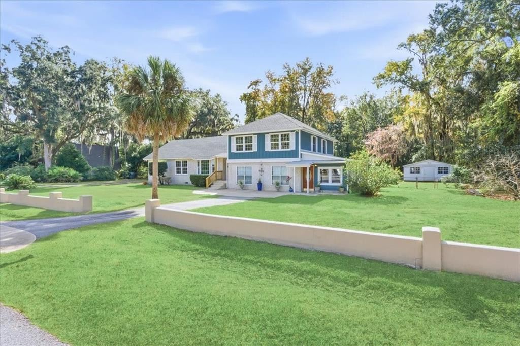 230 Yacht Road
