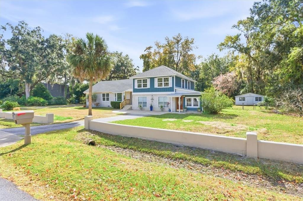 230 Yacht Road