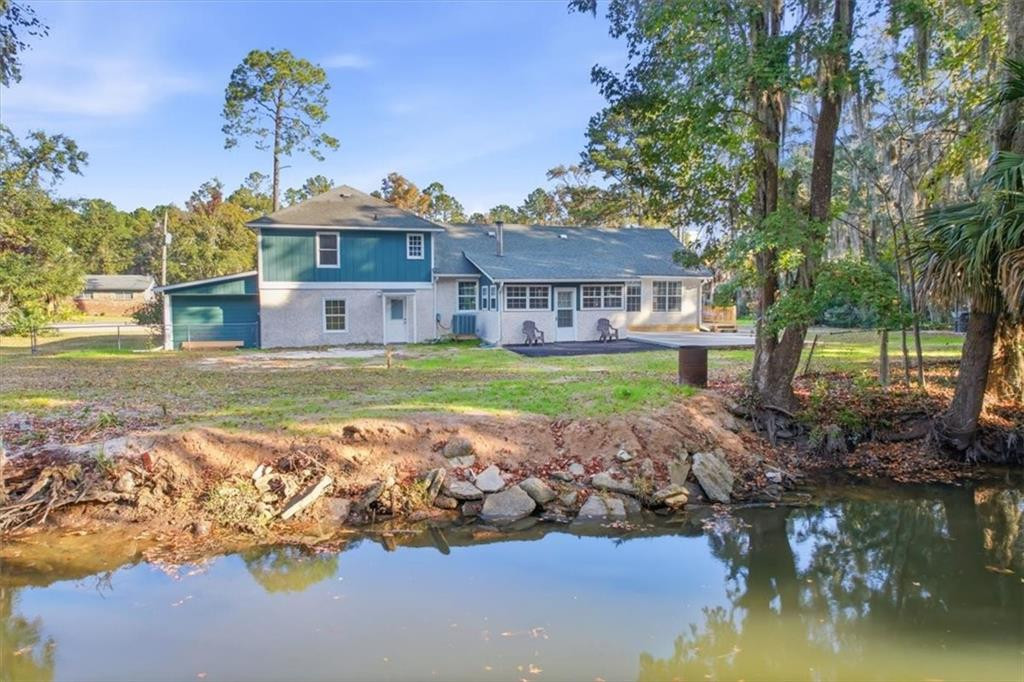 230 Yacht Road