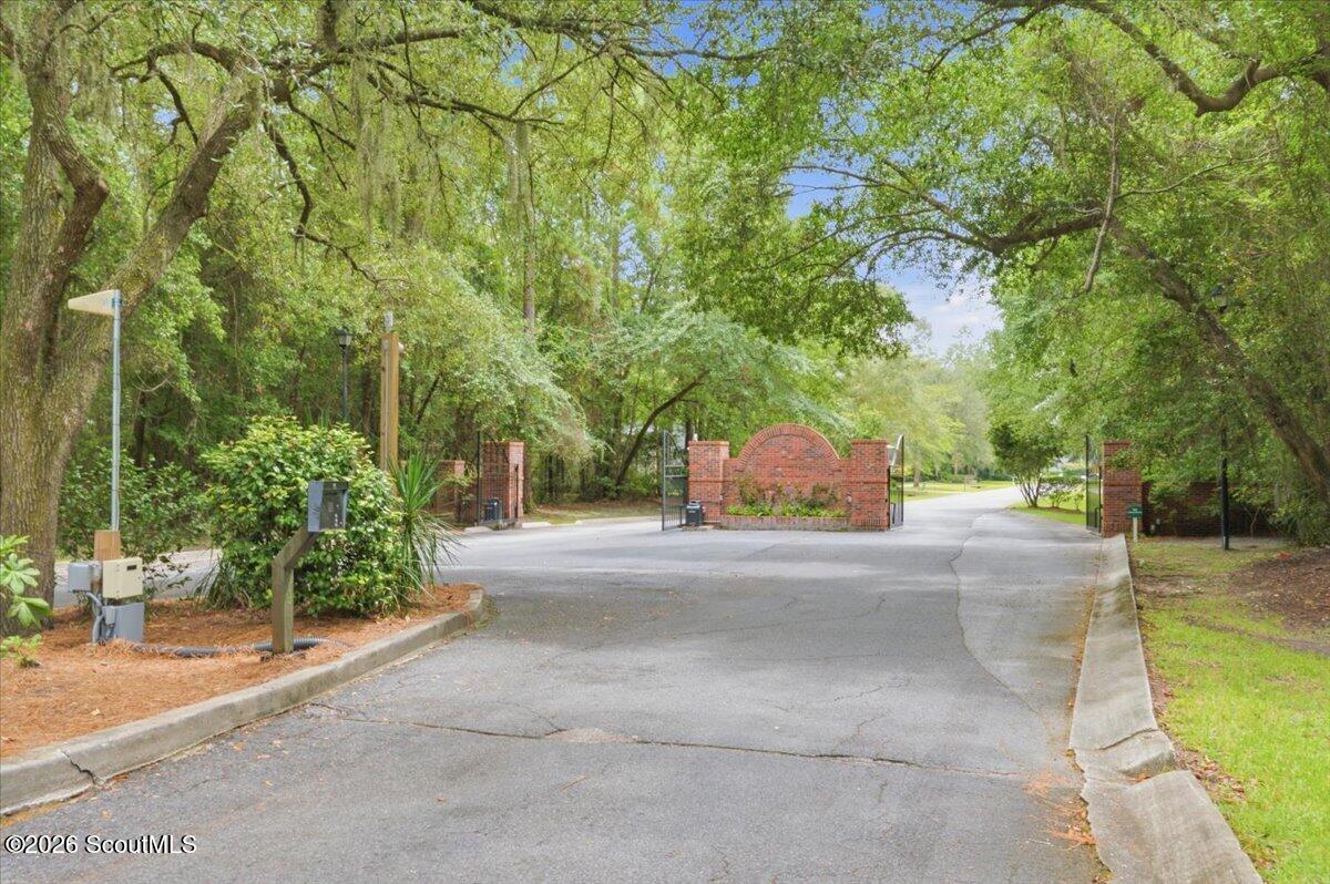 102 Laurel Grove Road