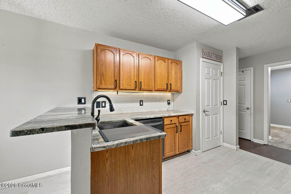 22 Shell Pointe Court