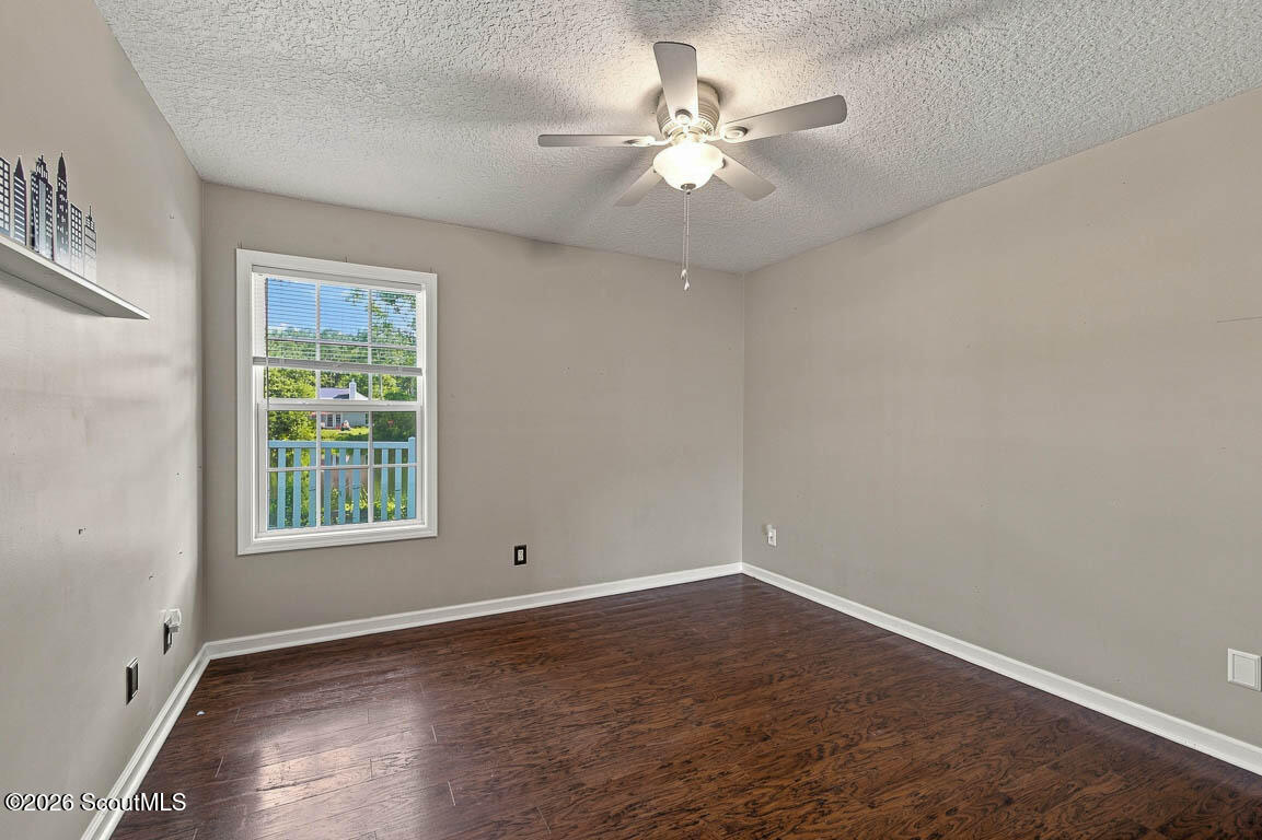 22 Shell Pointe Court