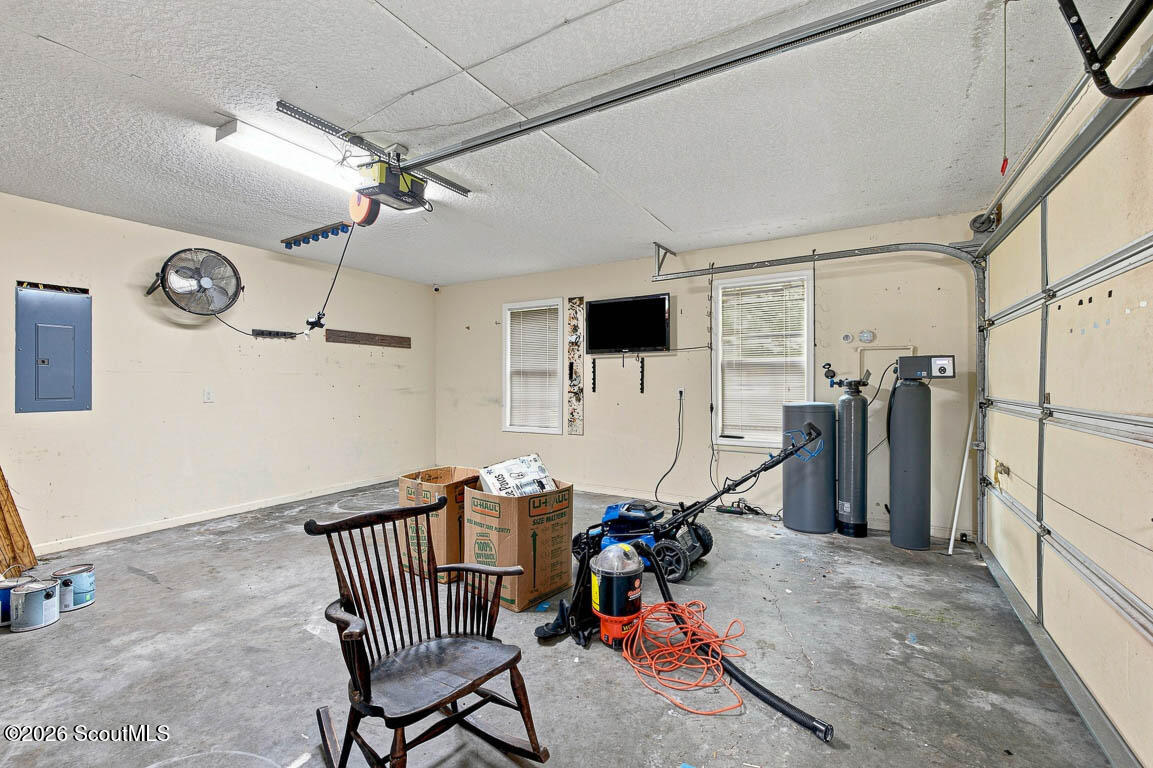 22 Shell Pointe Court