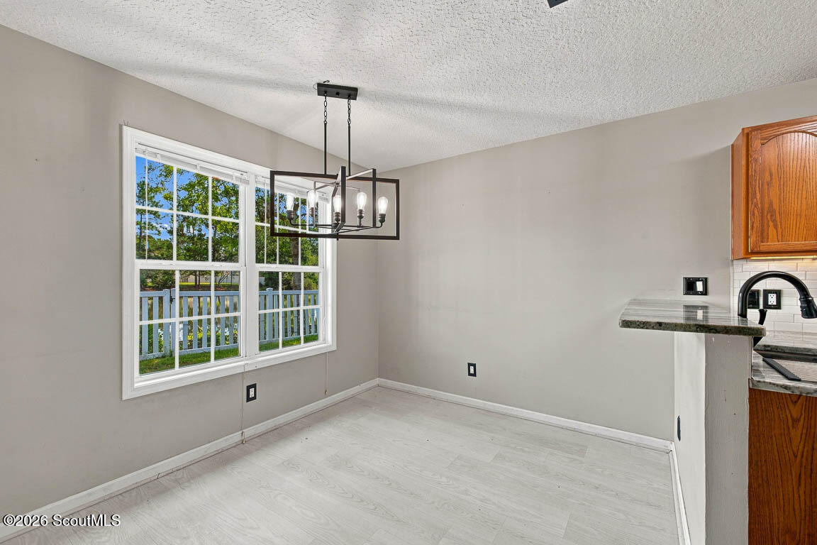 22 Shell Pointe Court