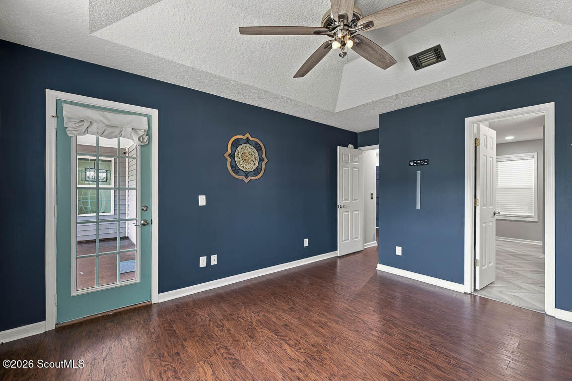 22 Shell Pointe Court