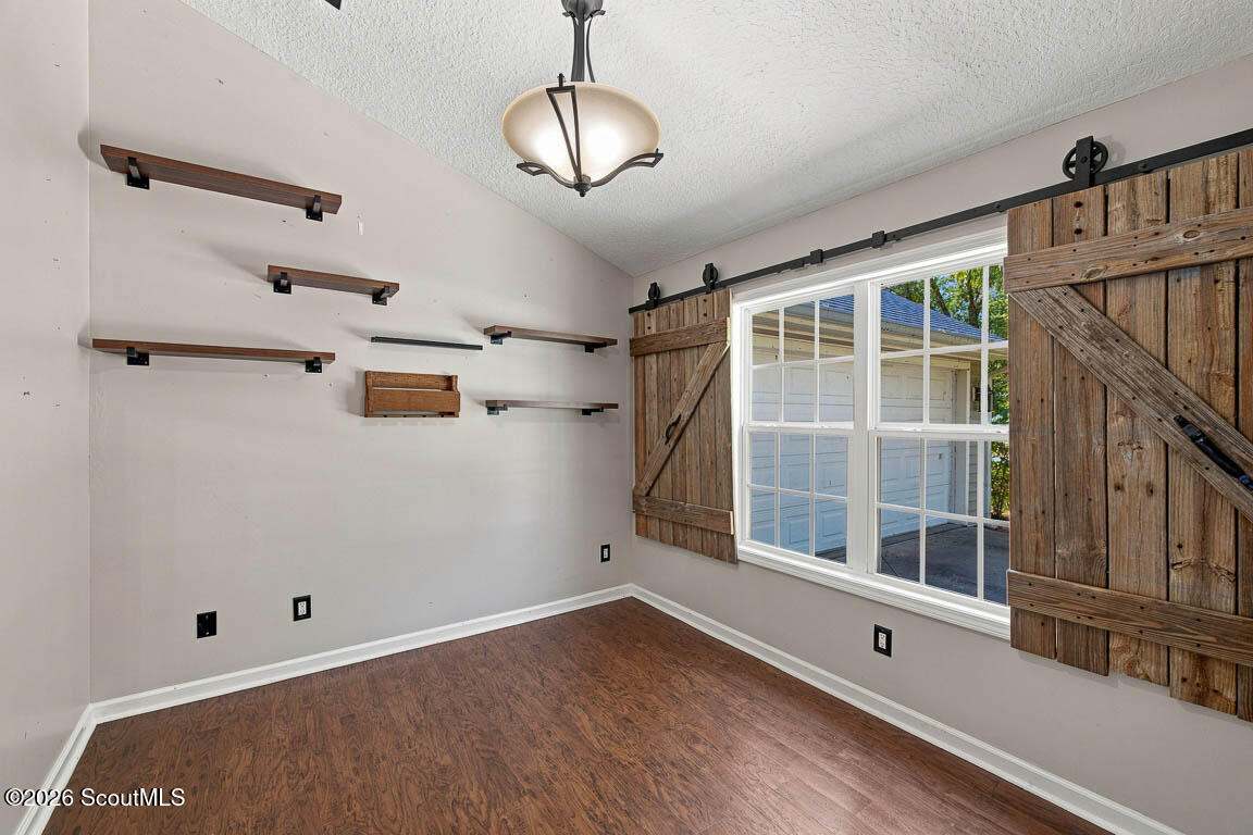 22 Shell Pointe Court