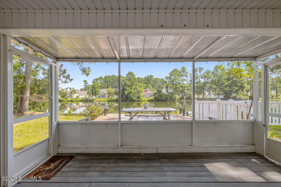 22 Shell Pointe Court