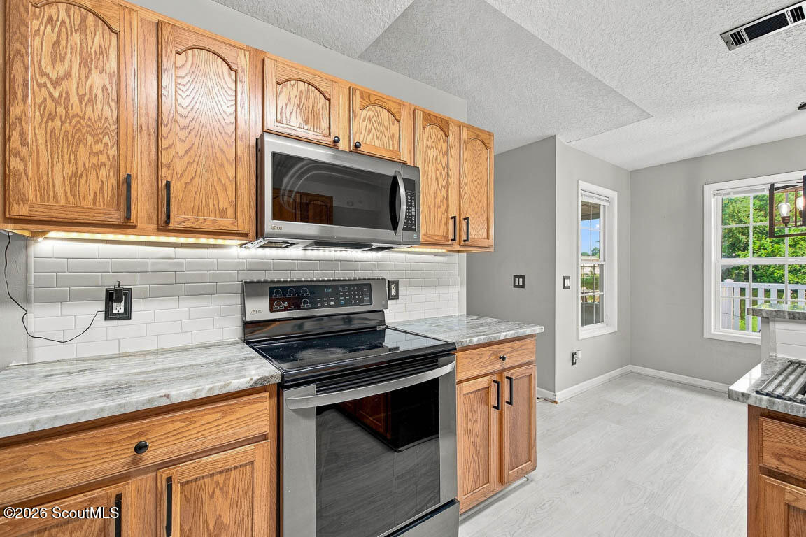 22 Shell Pointe Court