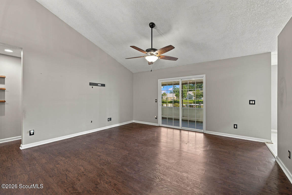 22 Shell Pointe Court
