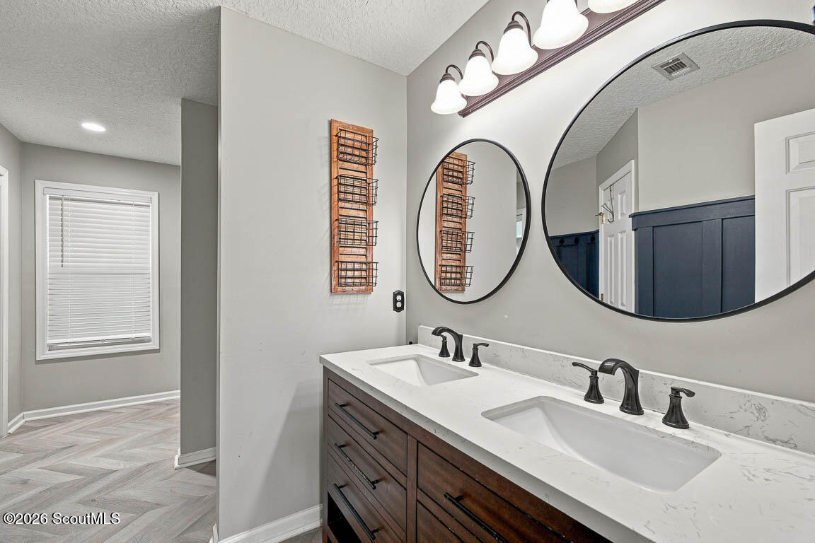 22 Shell Pointe Court
