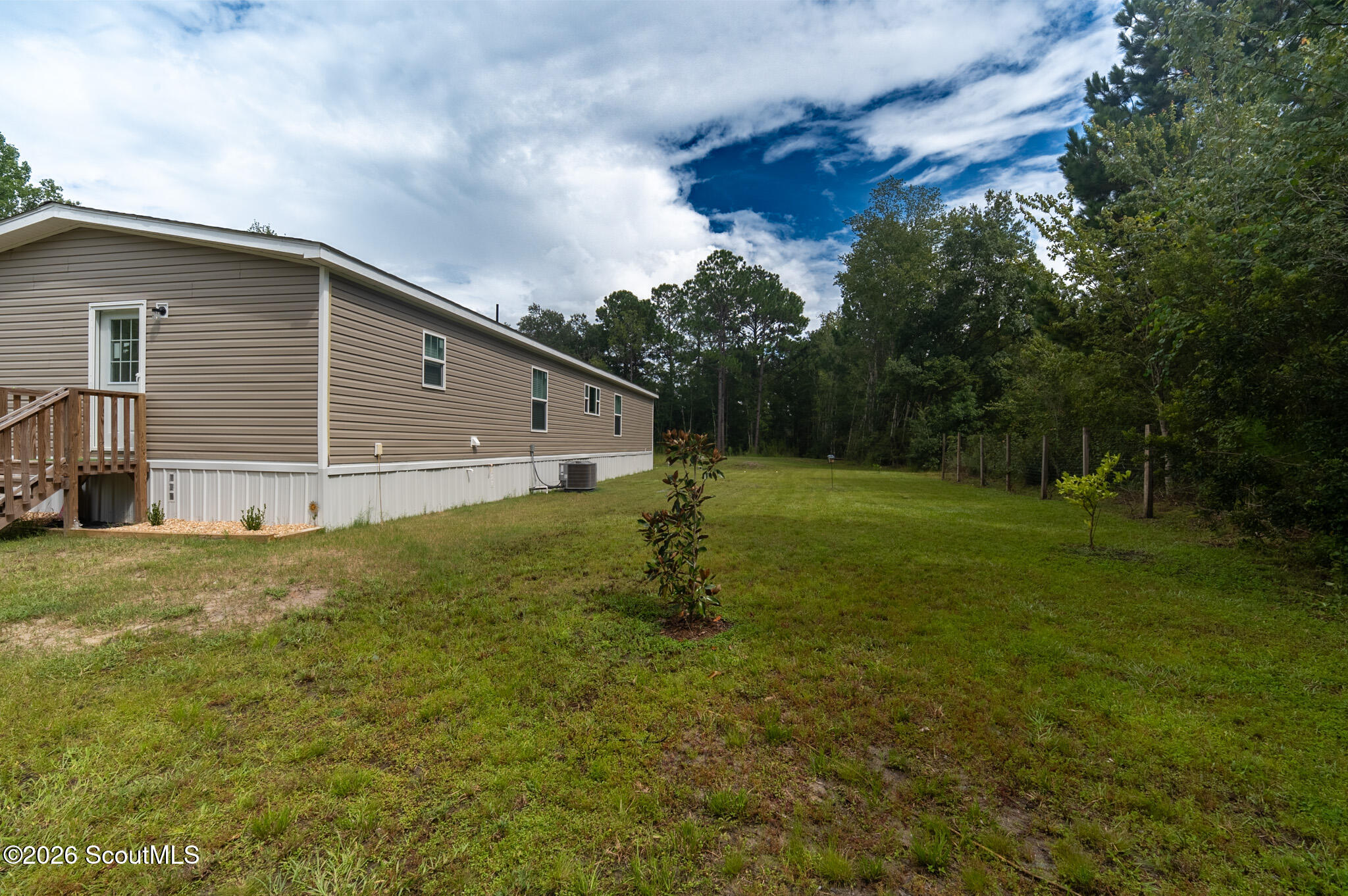 6118 Leslie Drive