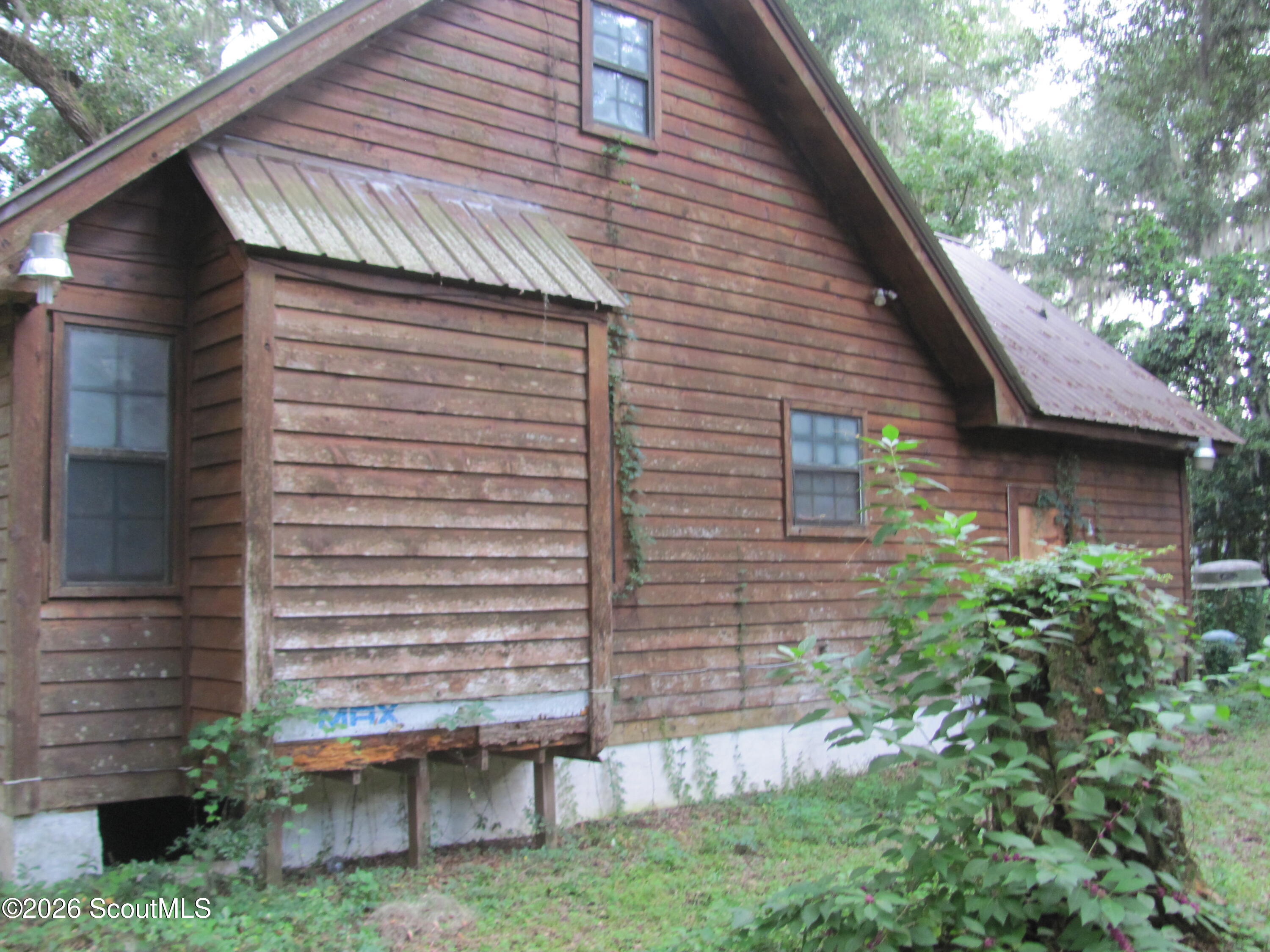 125 N End Drive