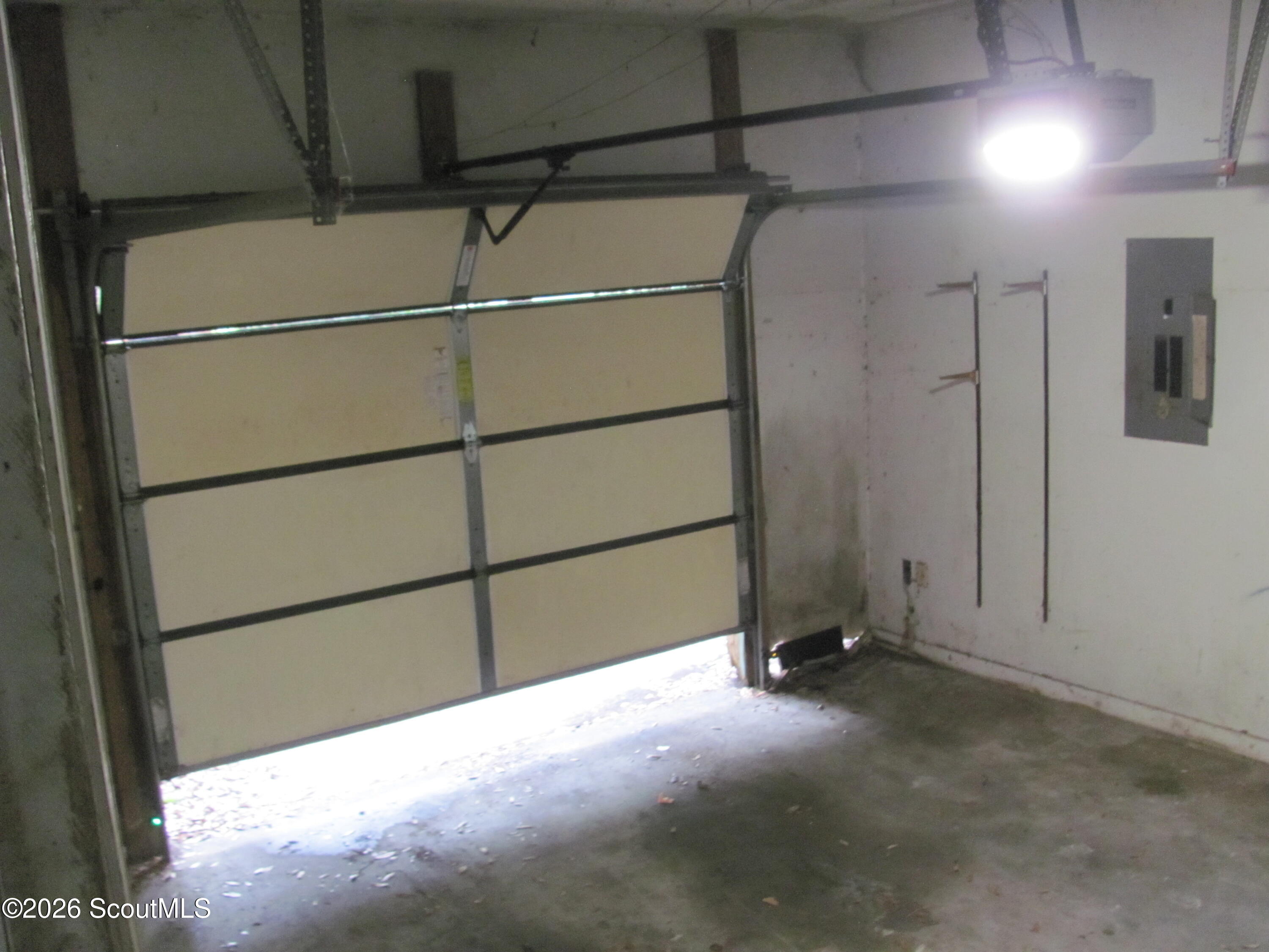 125 N End Drive
