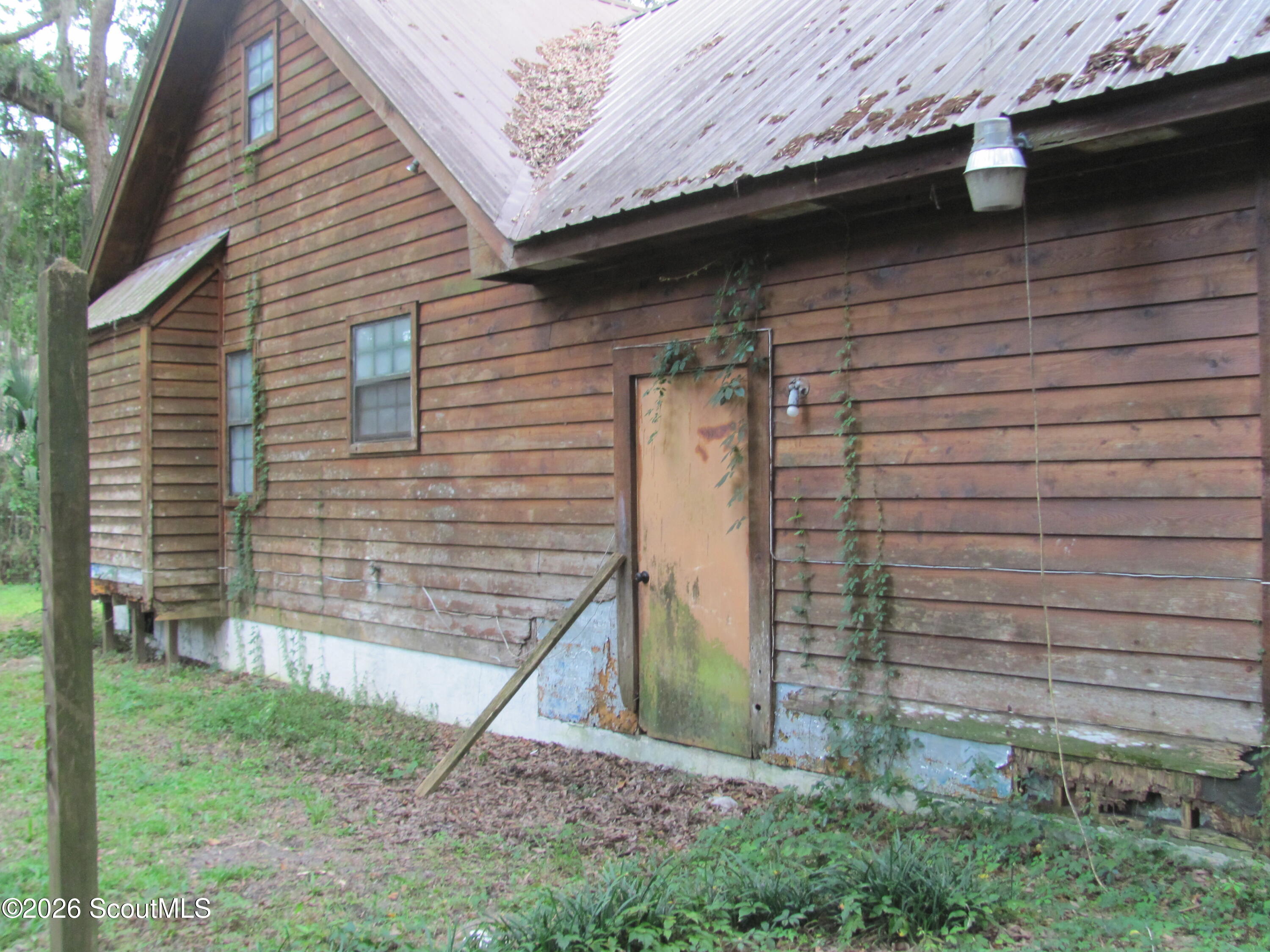125 N End Drive
