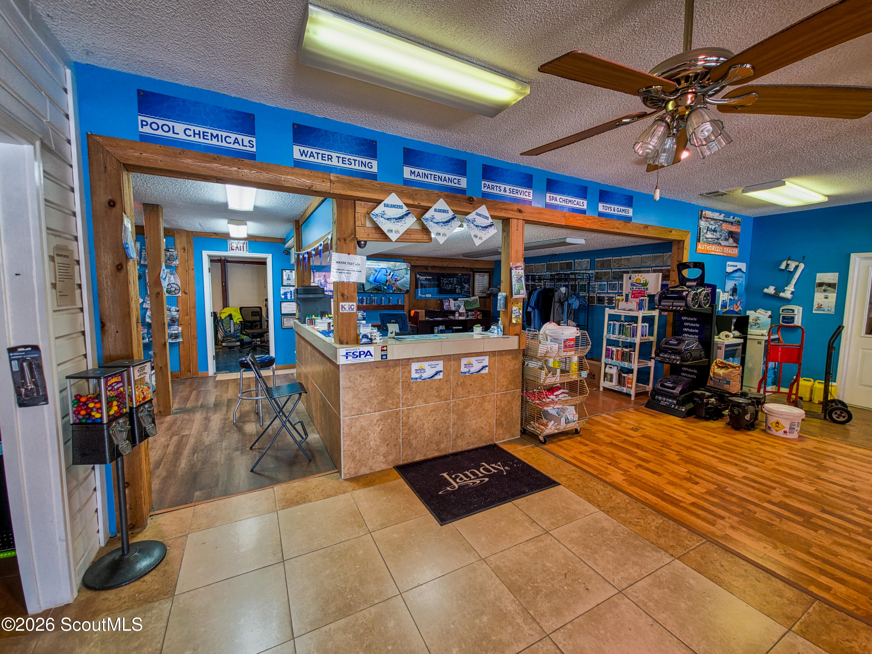 546 Charlie Smith Sr Highway, St. Marys