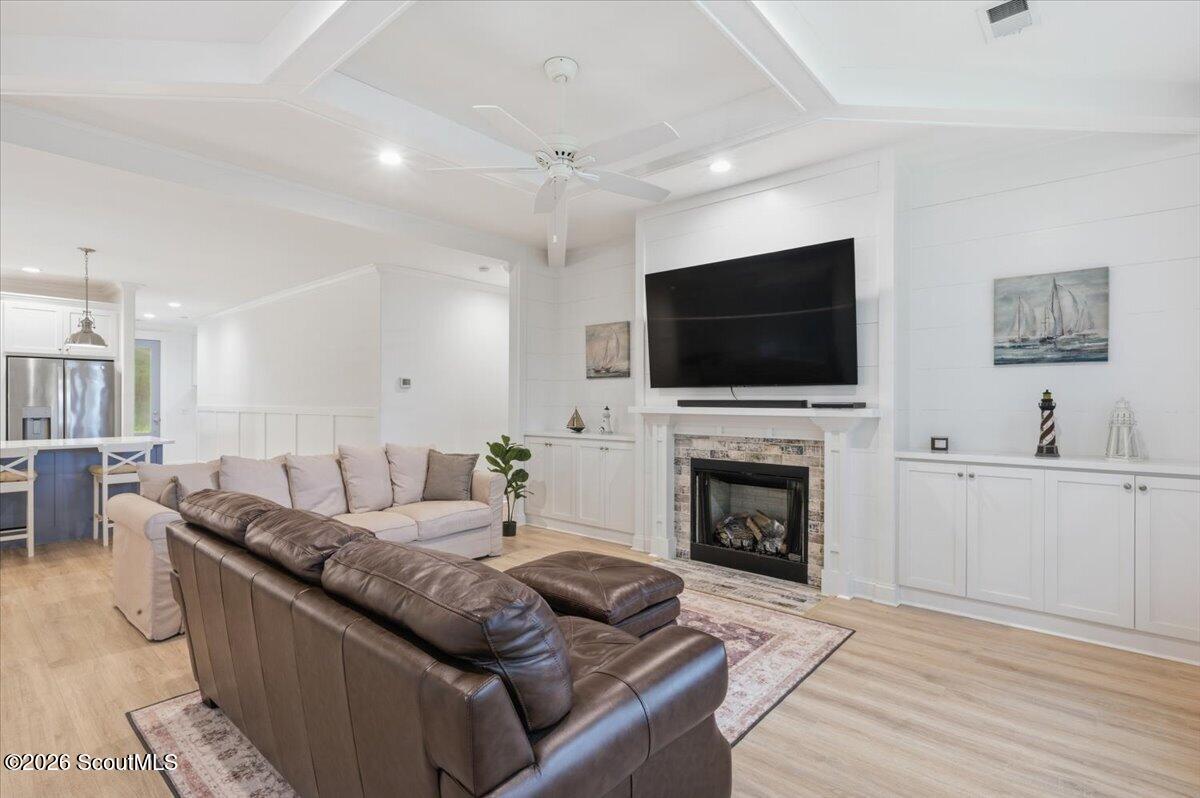 1487 Sanctuary Wynd