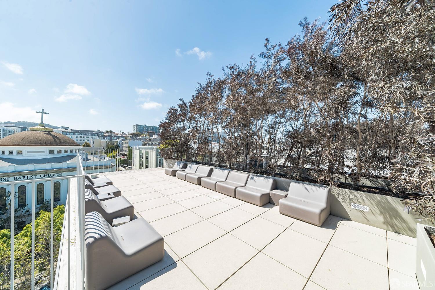 8 Octavia Street # 505