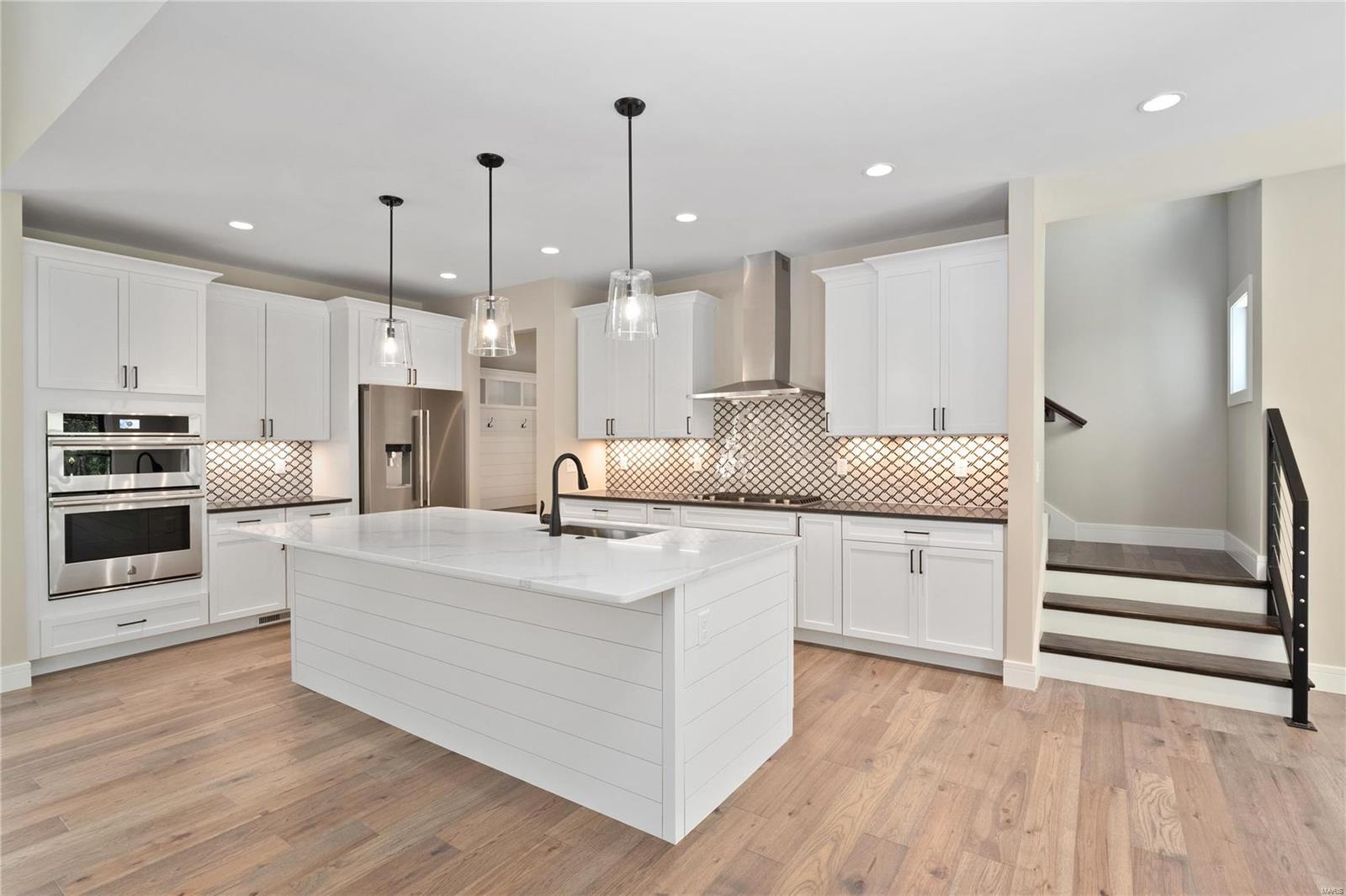 268 Essen Court Unit: TBB