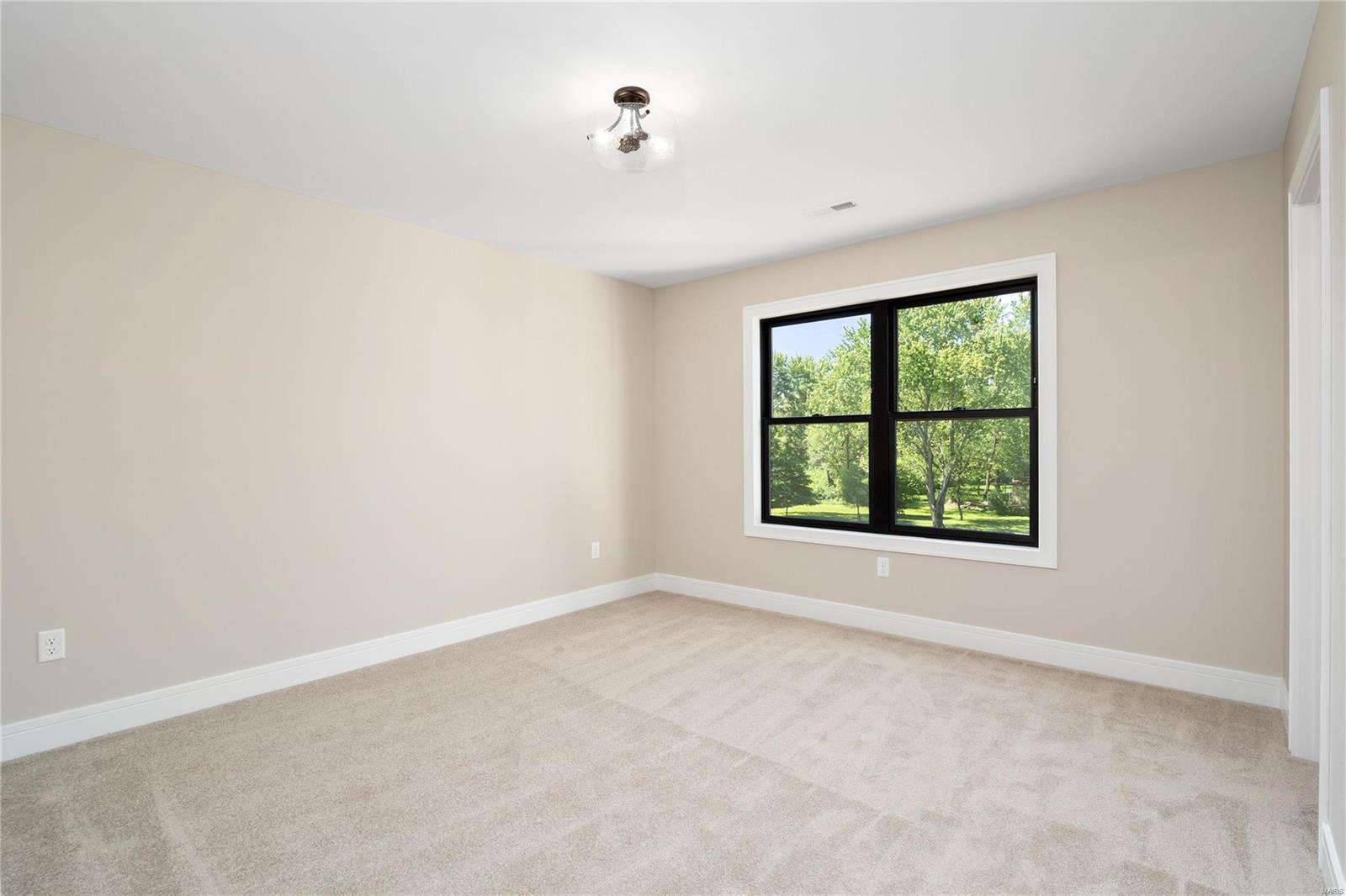 268 Essen Court Unit: TBB