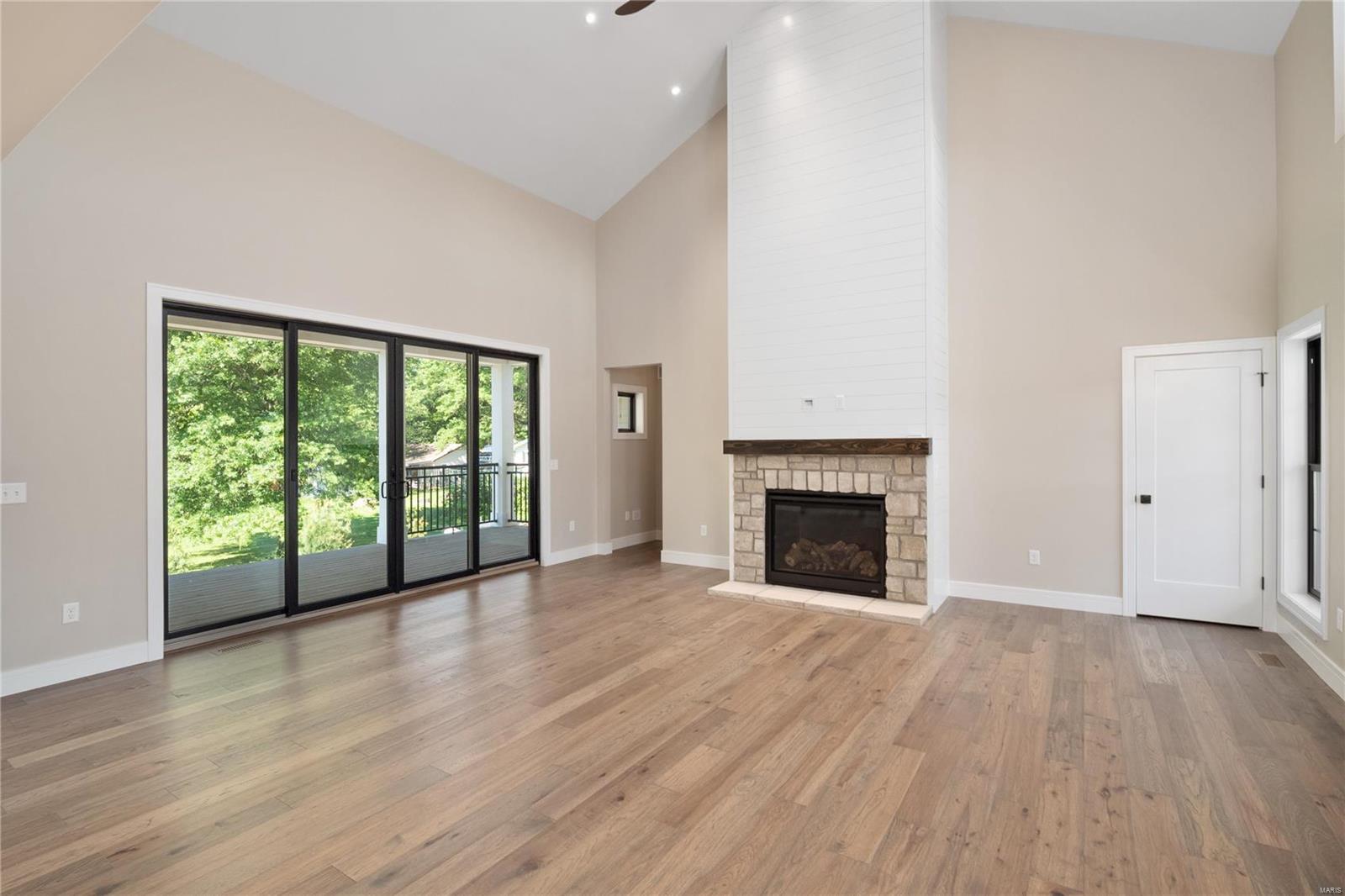 268 Essen Court Unit: TBB