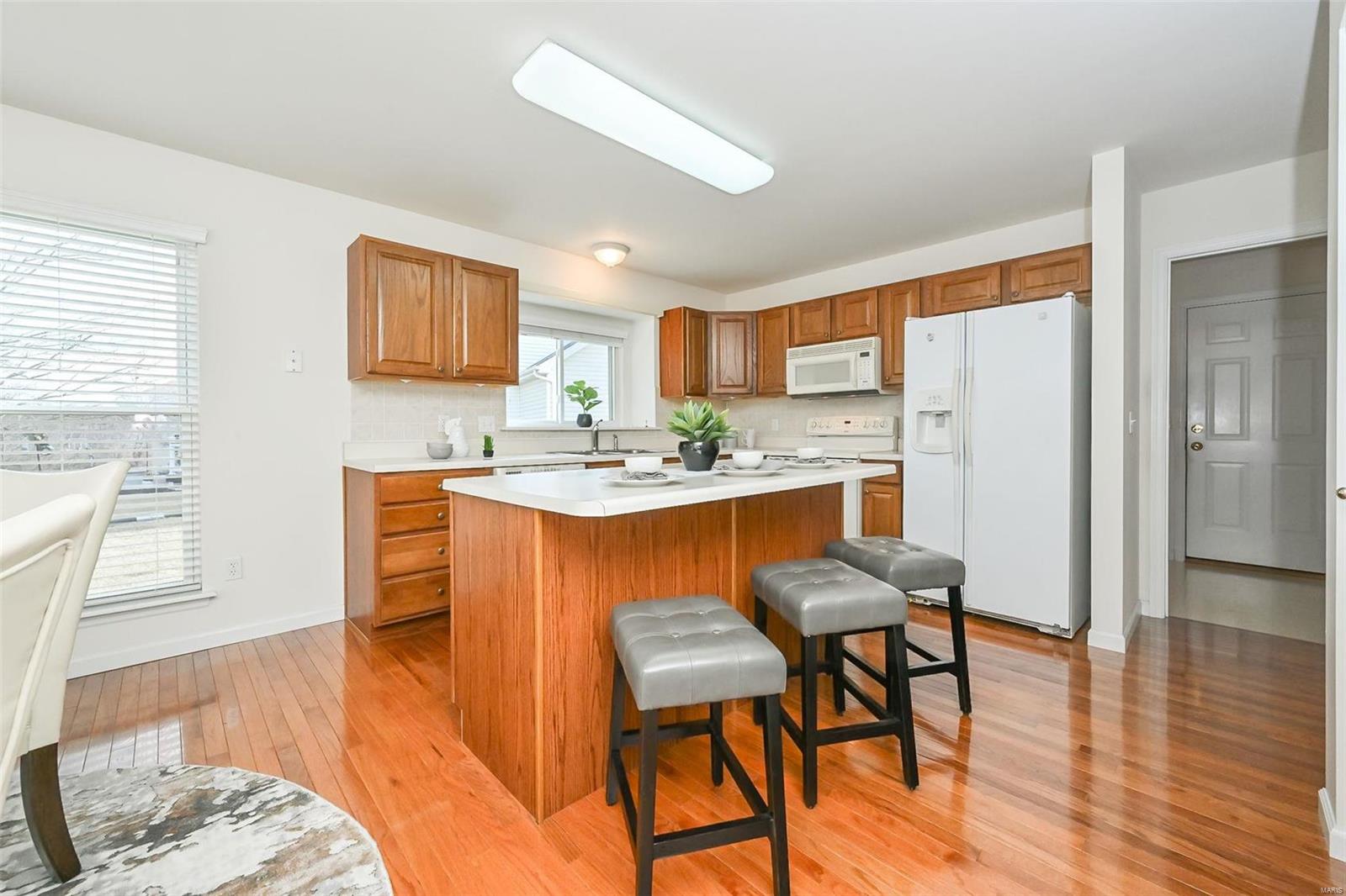 633 Castle Ridge Drive