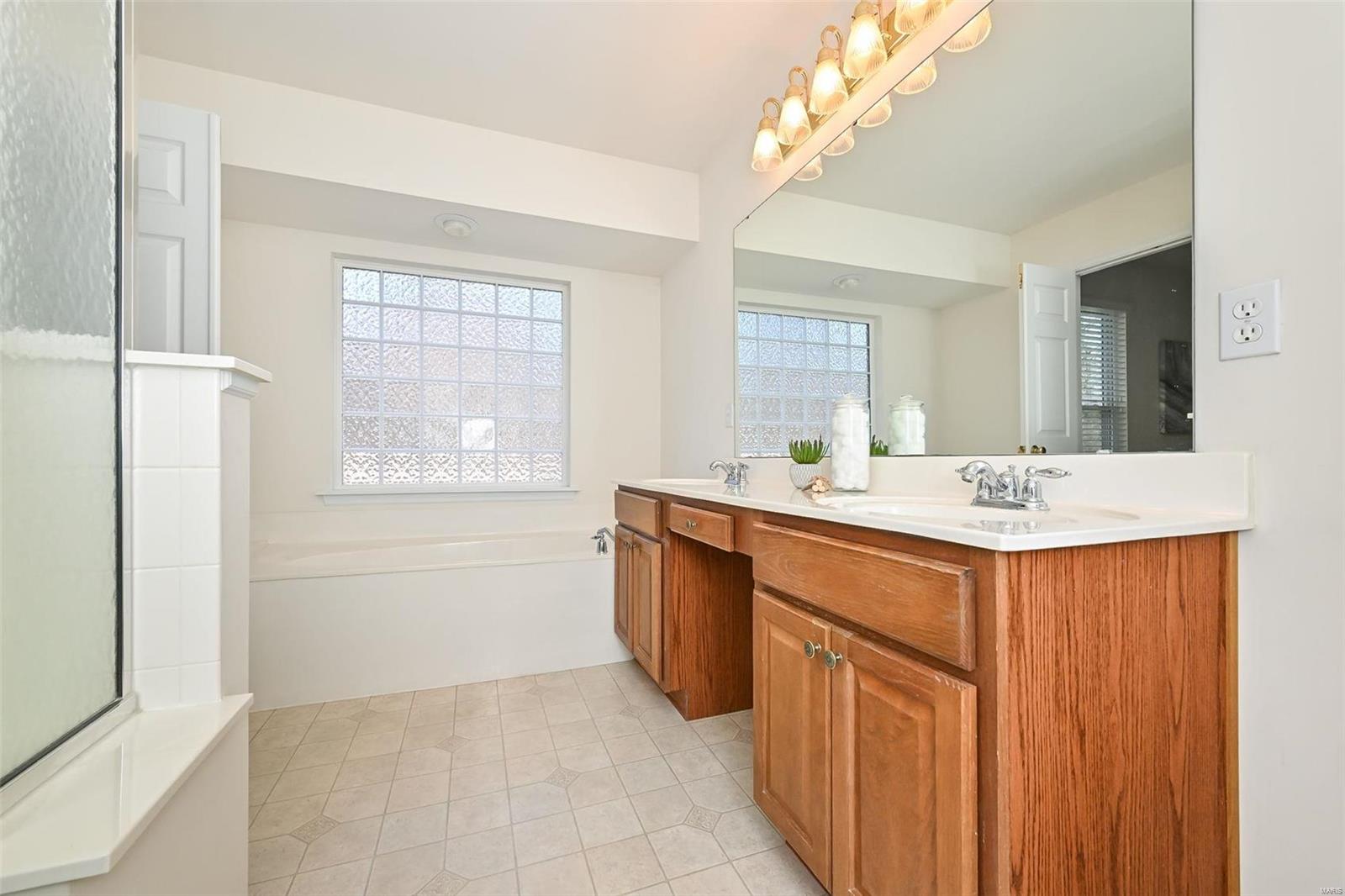 633 Castle Ridge Drive