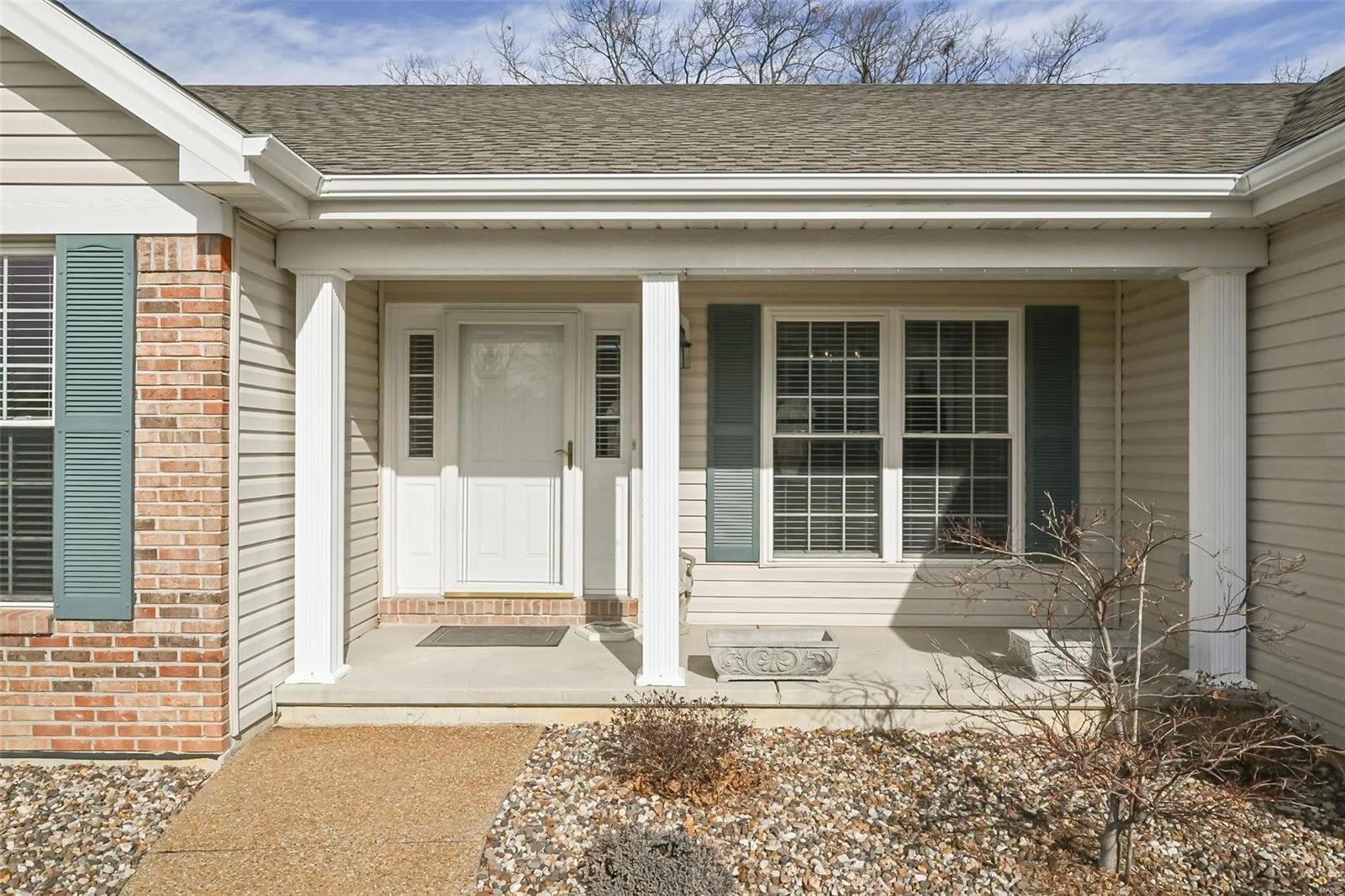 633 Castle Ridge Drive