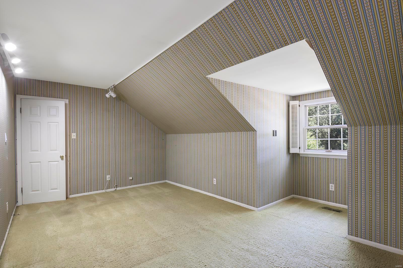 5 Broadview Farm Road