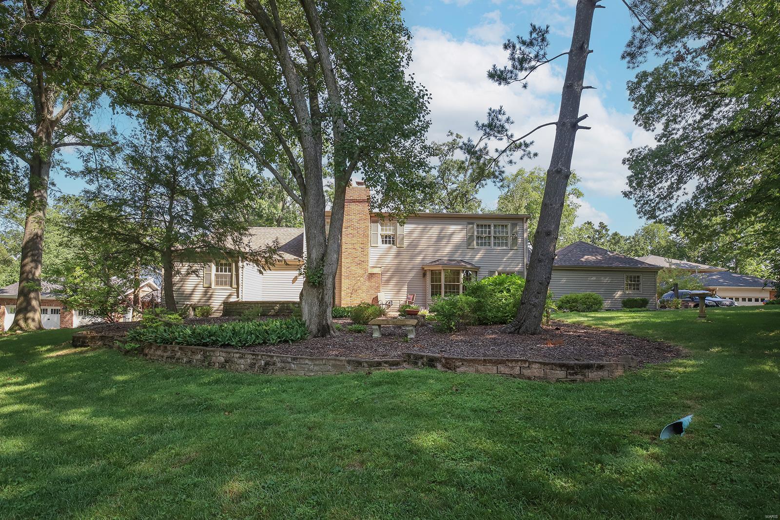 5 Broadview Farm Road